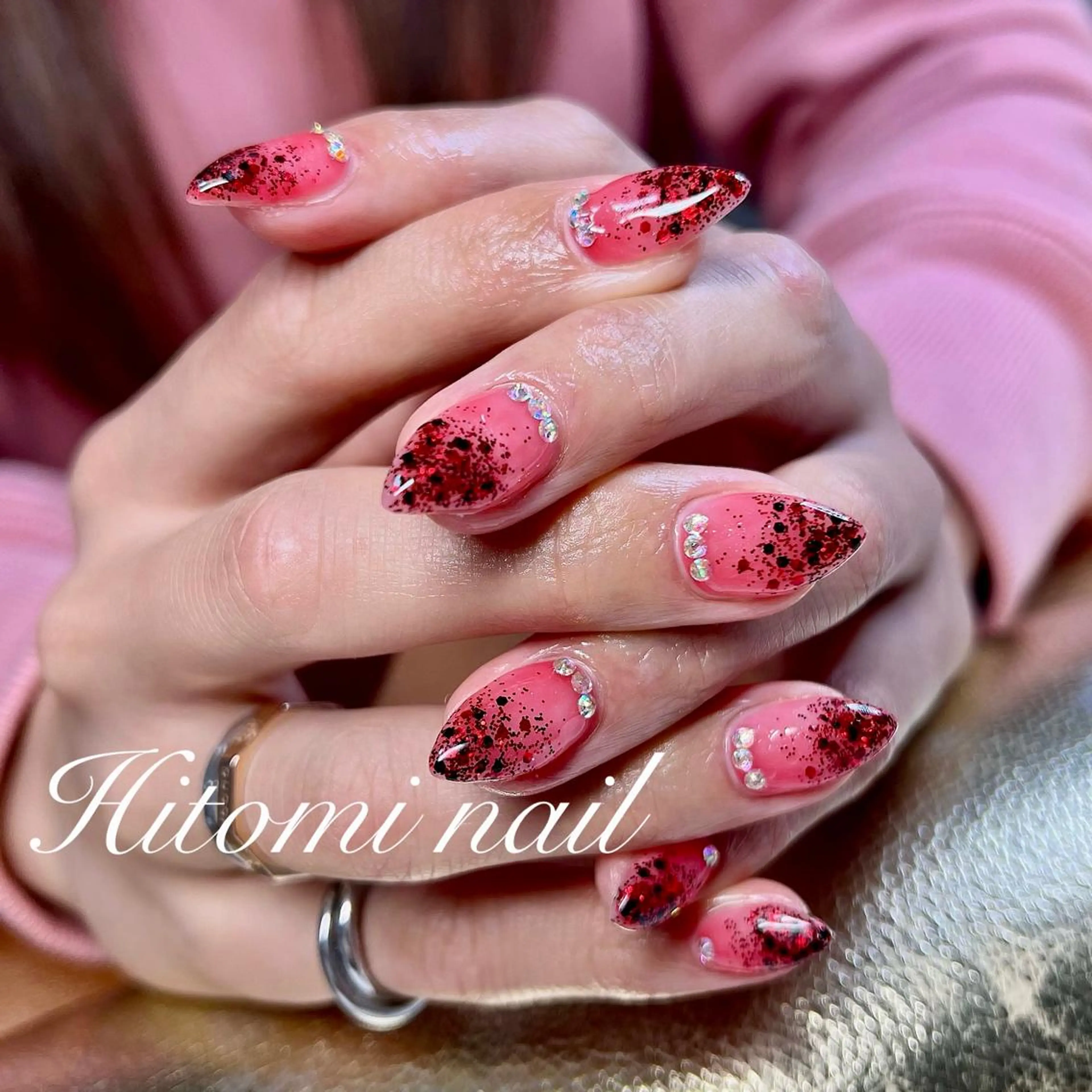 ネイル 大澤 瞳のネイルデザイン