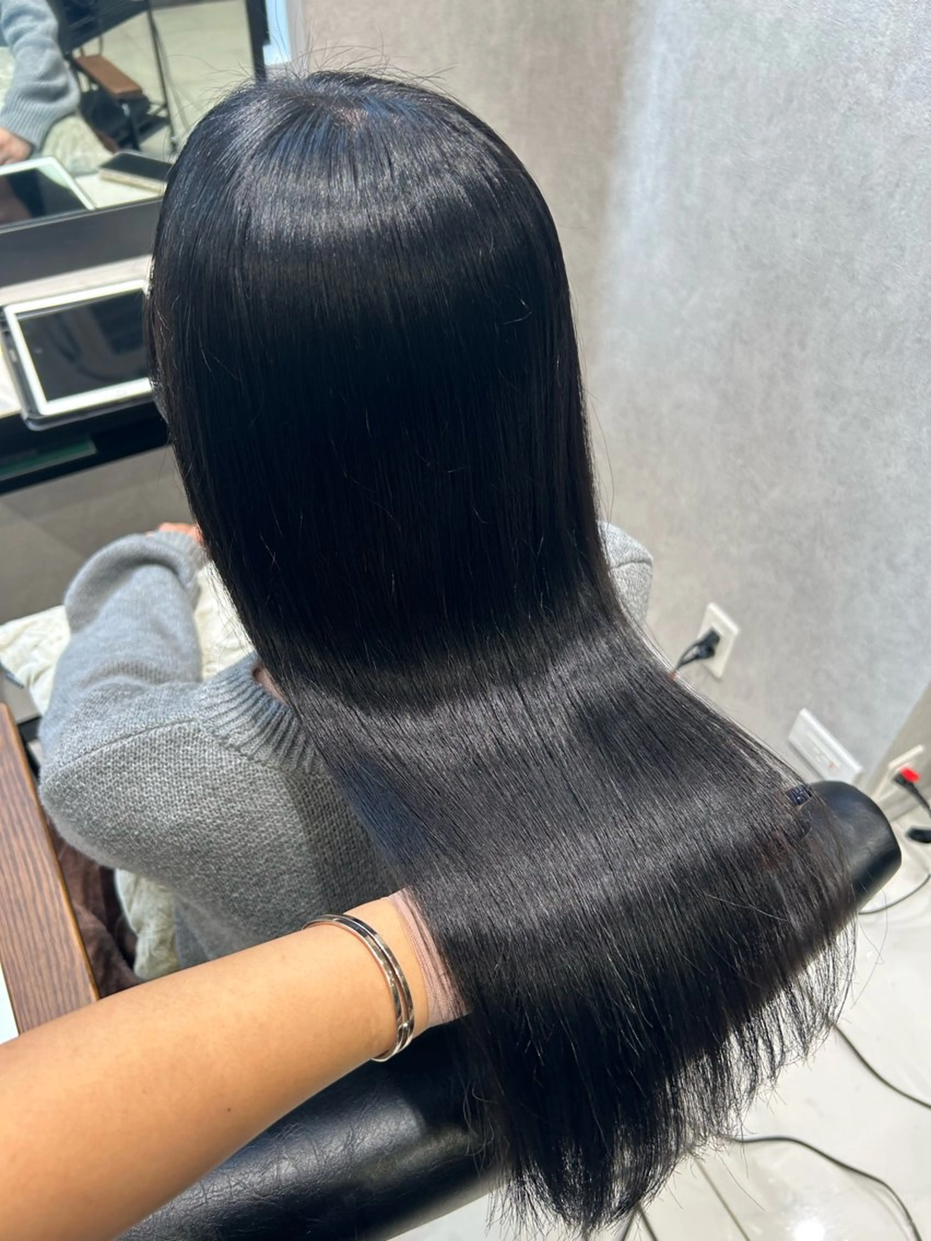 カラー 黒髪 ブルーカラー ブルーブラック ヘアカラー トリートメント 透明感カラー💙 束感まつげ🪼海月のマツエク・マツパデザイン