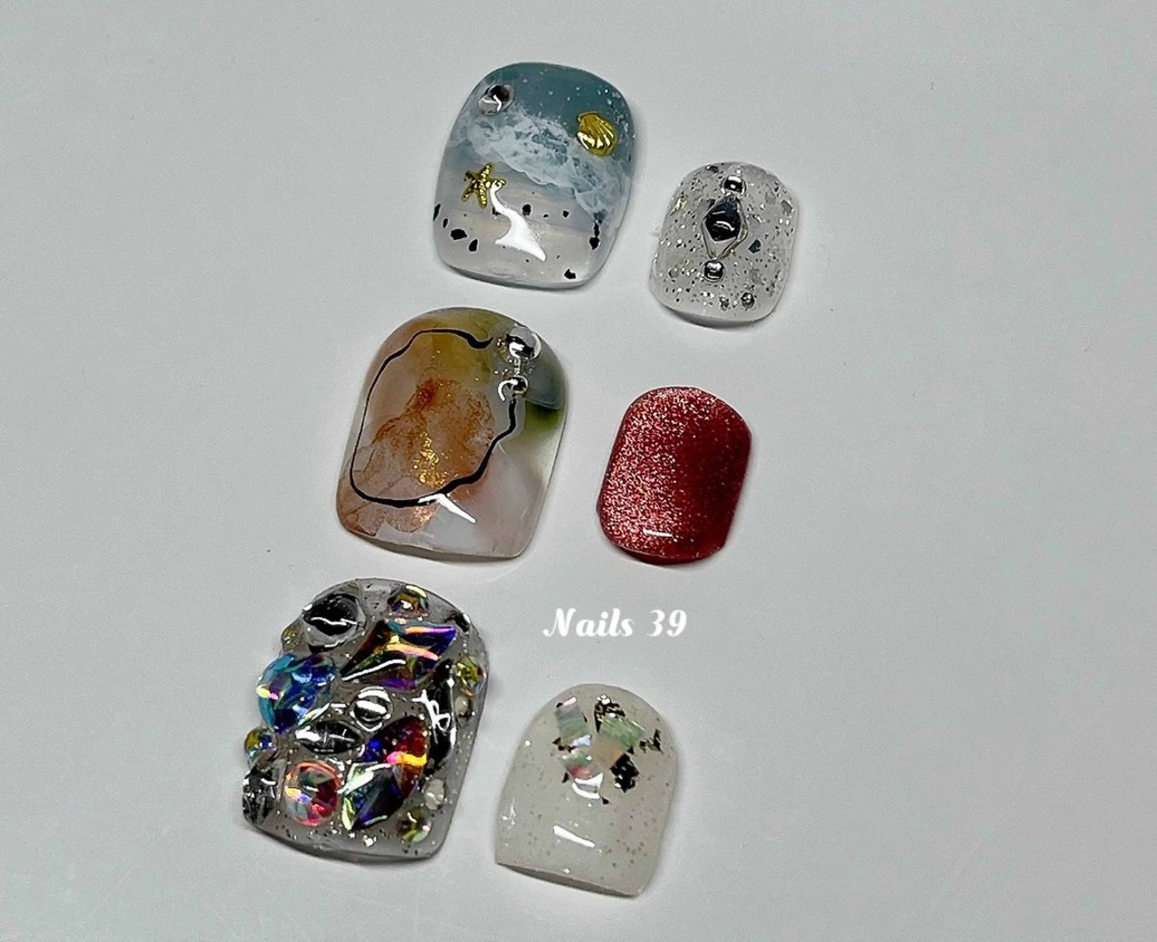 ネイル フットネイル Nails 39のネイルデザイン