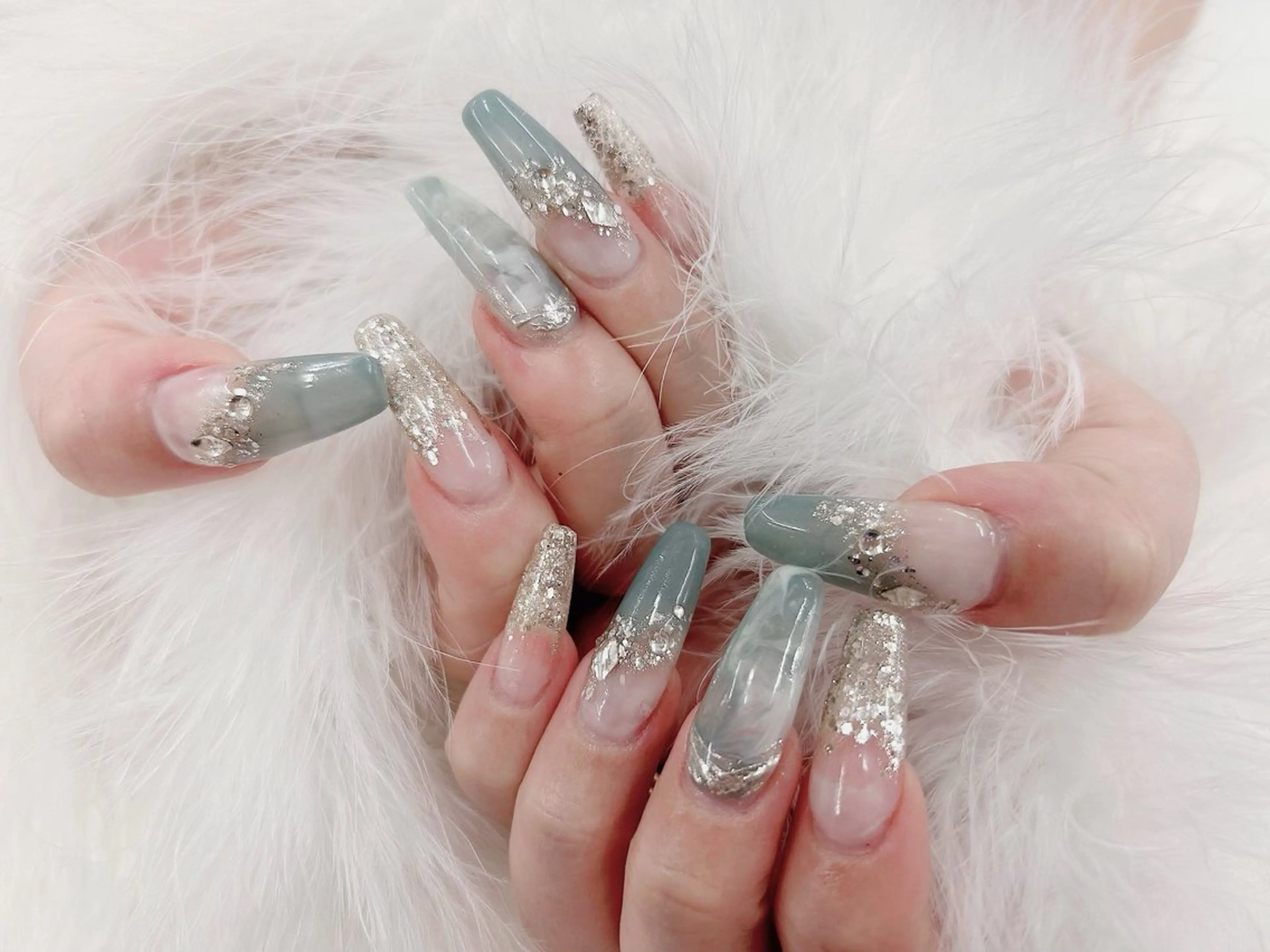 ネイル ネイルサロンクイーン 東京/新宿/大久保のネイルデザイン