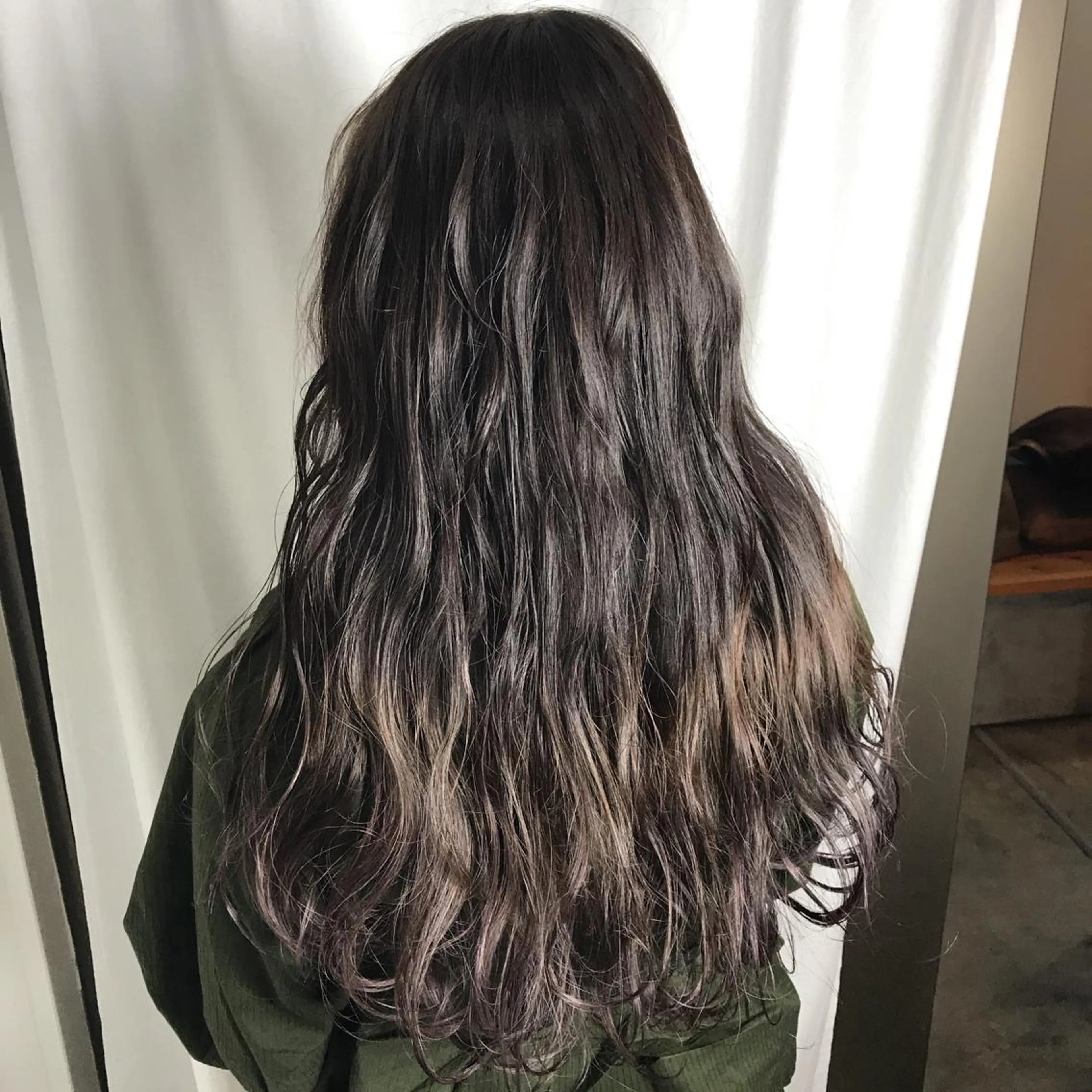 ロング カラー トリートメント 🌈限定価格🌈 鈴木　瑛輔のヘアスタイル