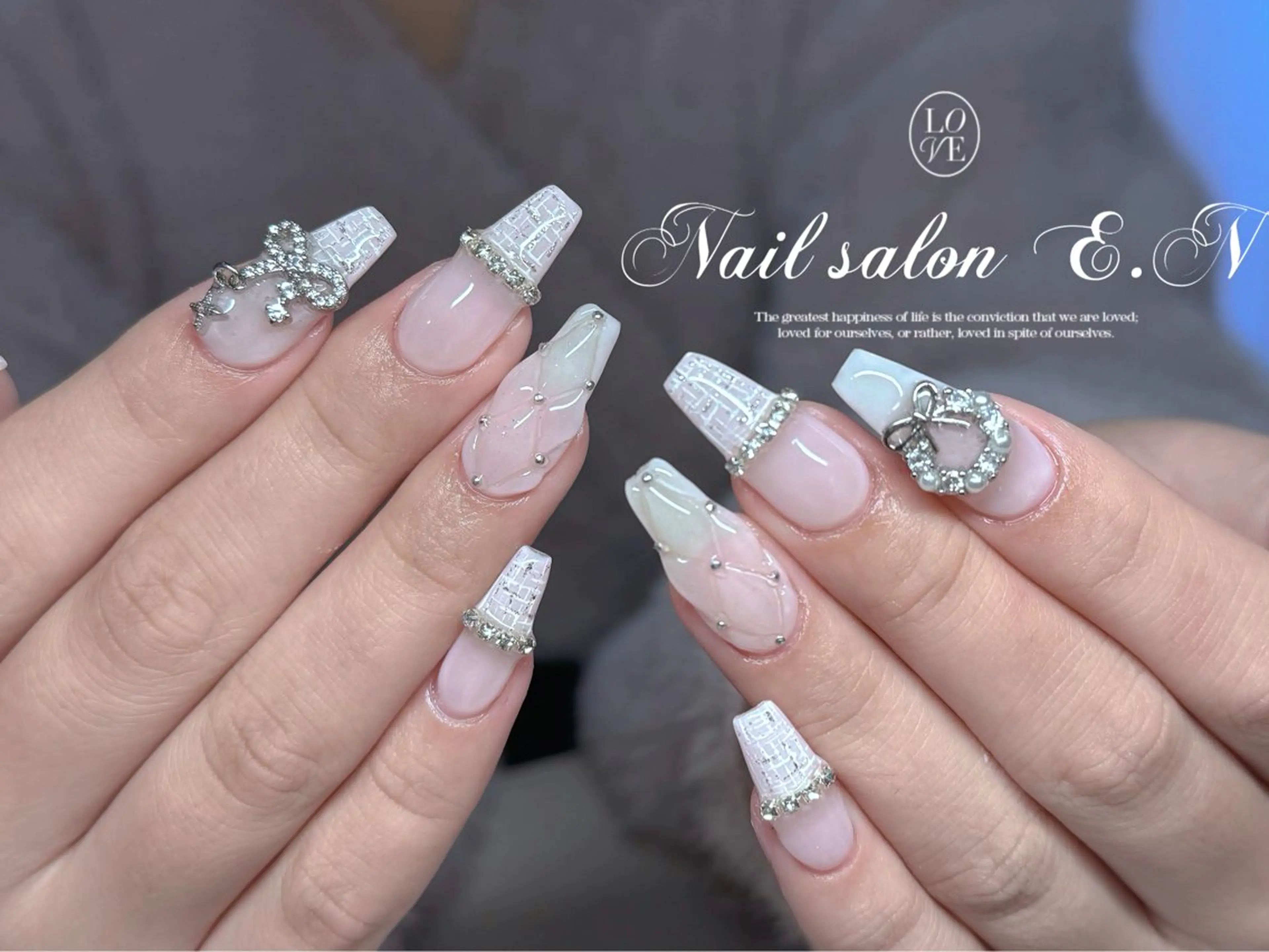 ネイル E.N🦋 長さ出し/持ち込みのネイルデザイン