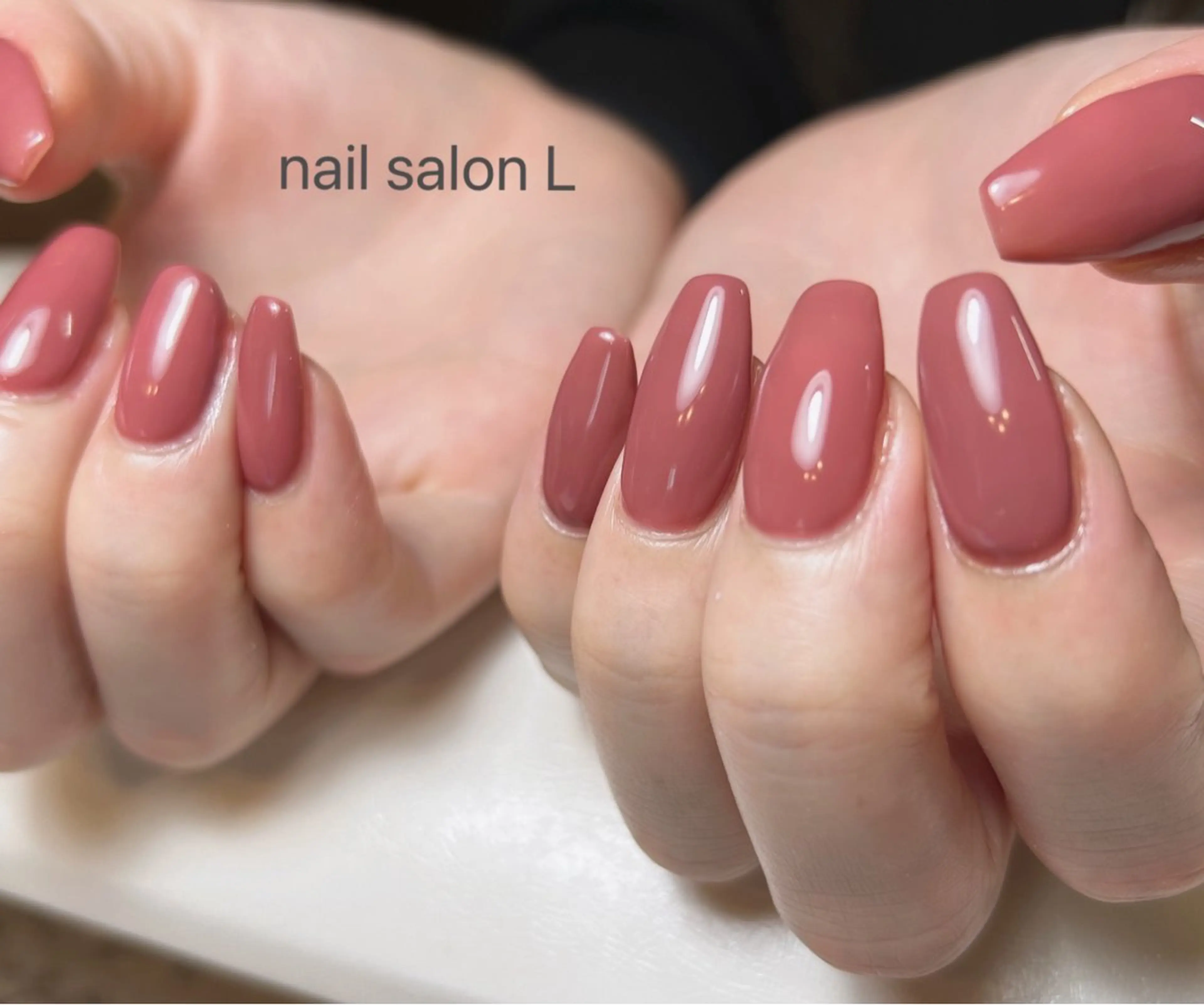 ネイル ワンカラーネイル ハンドネイル 吉川市 ネイルサロンLのネイルデザイン