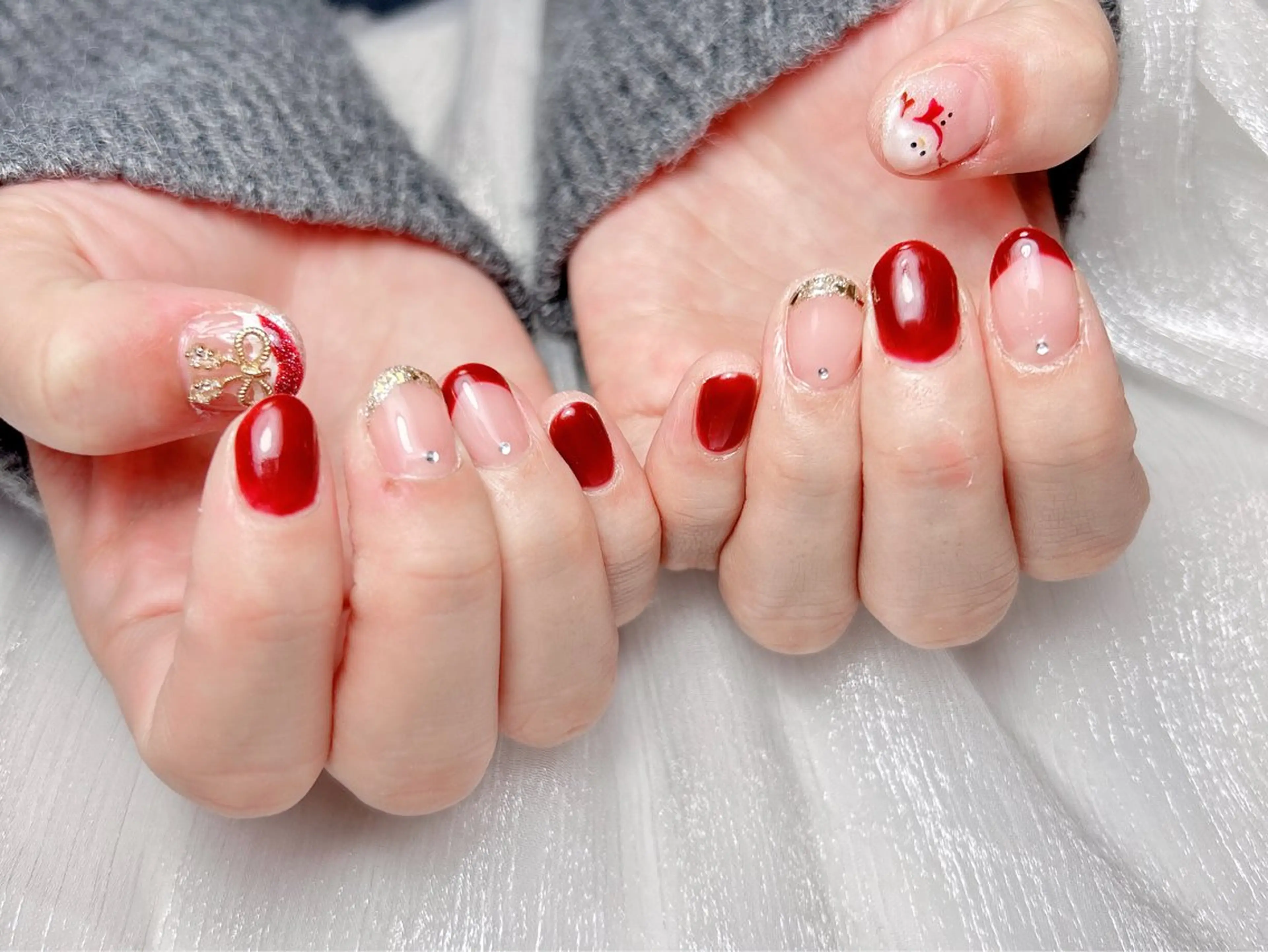 ネイル ハンドネイル オーラ ネイルサロンのネイルデザイン