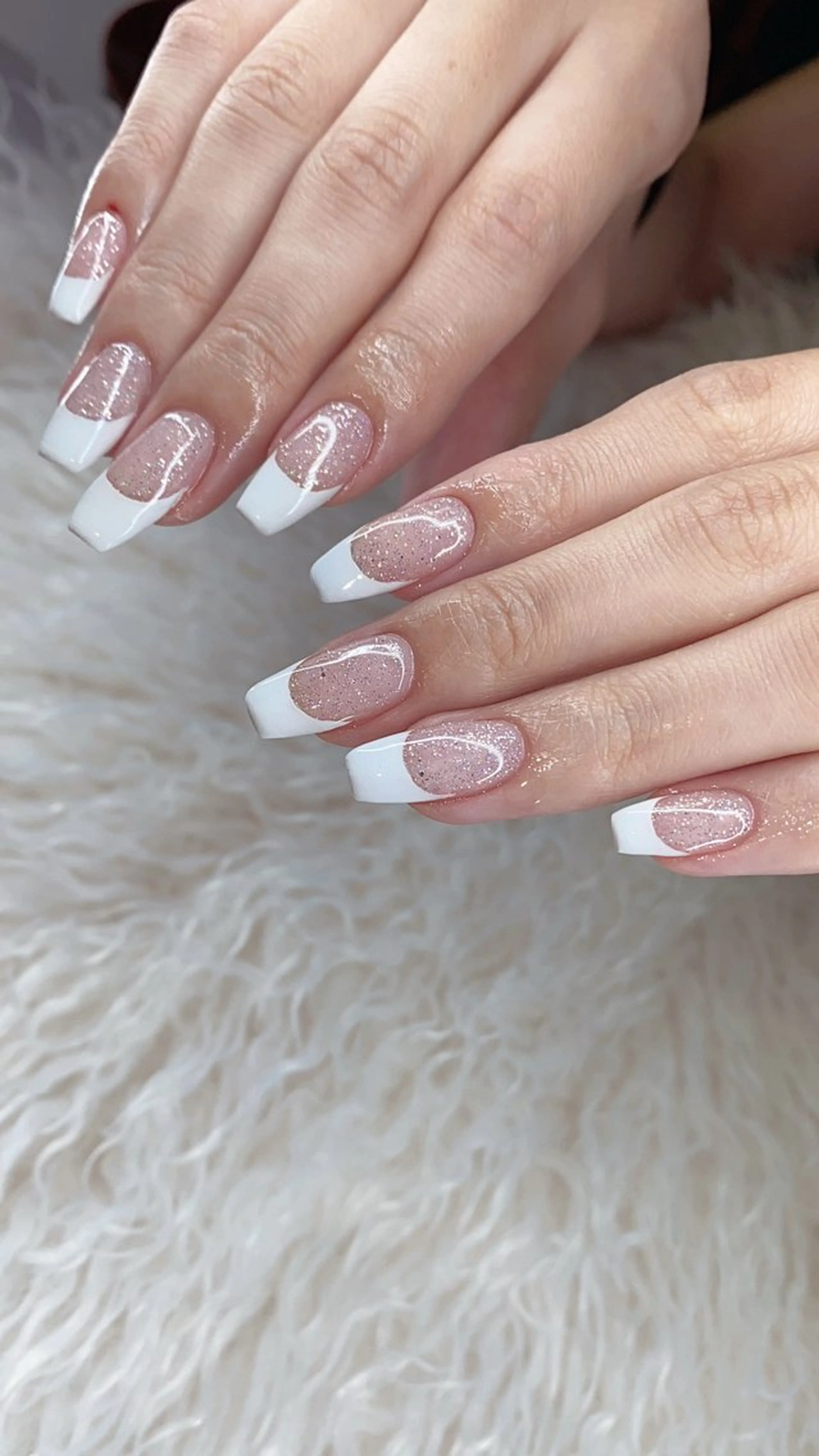 ネイル ハンドネイル n o q r m. n a c h iのネイルデザイン