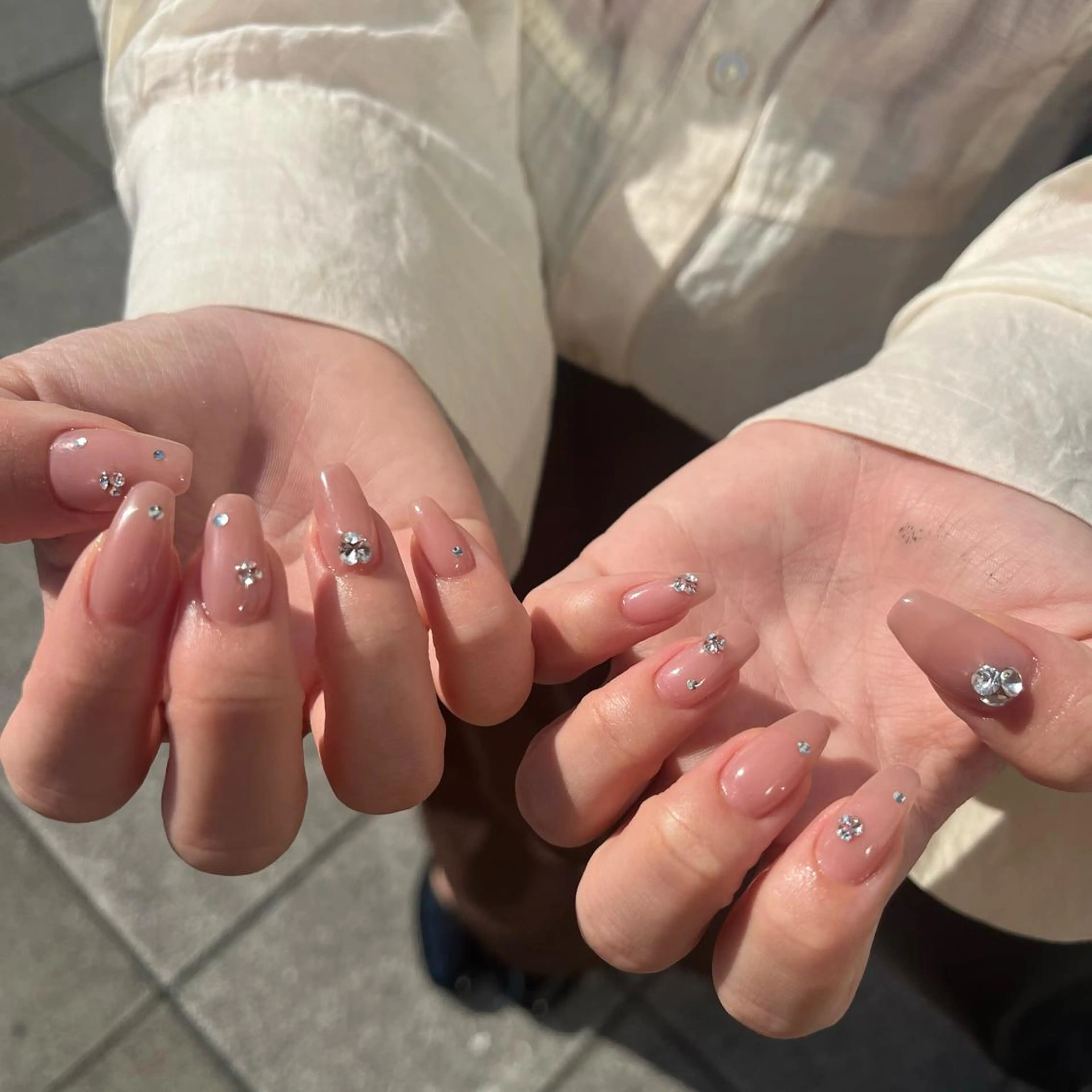 ネイル ハンドネイル 友田 晴香のネイルデザイン