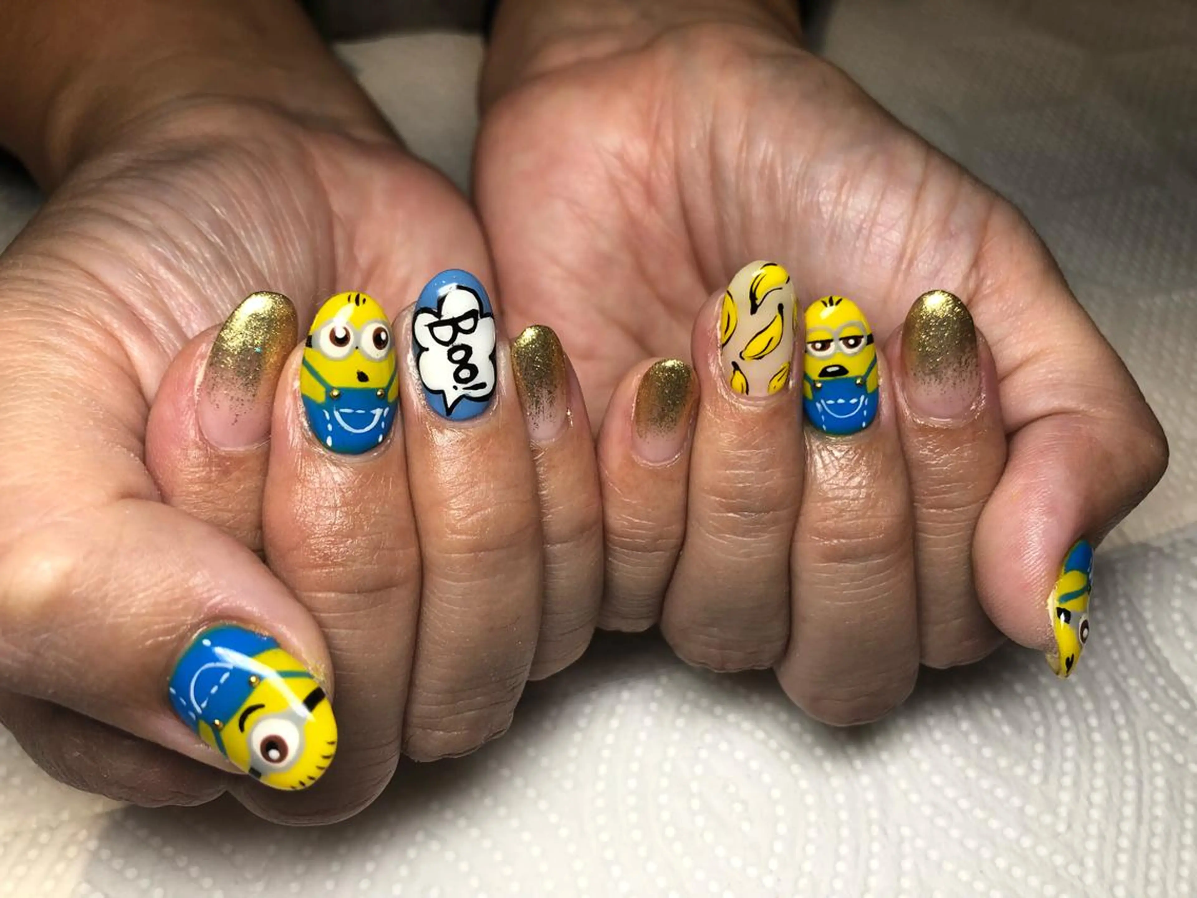 ネイル Li'leaNail AINAのネイルデザイン