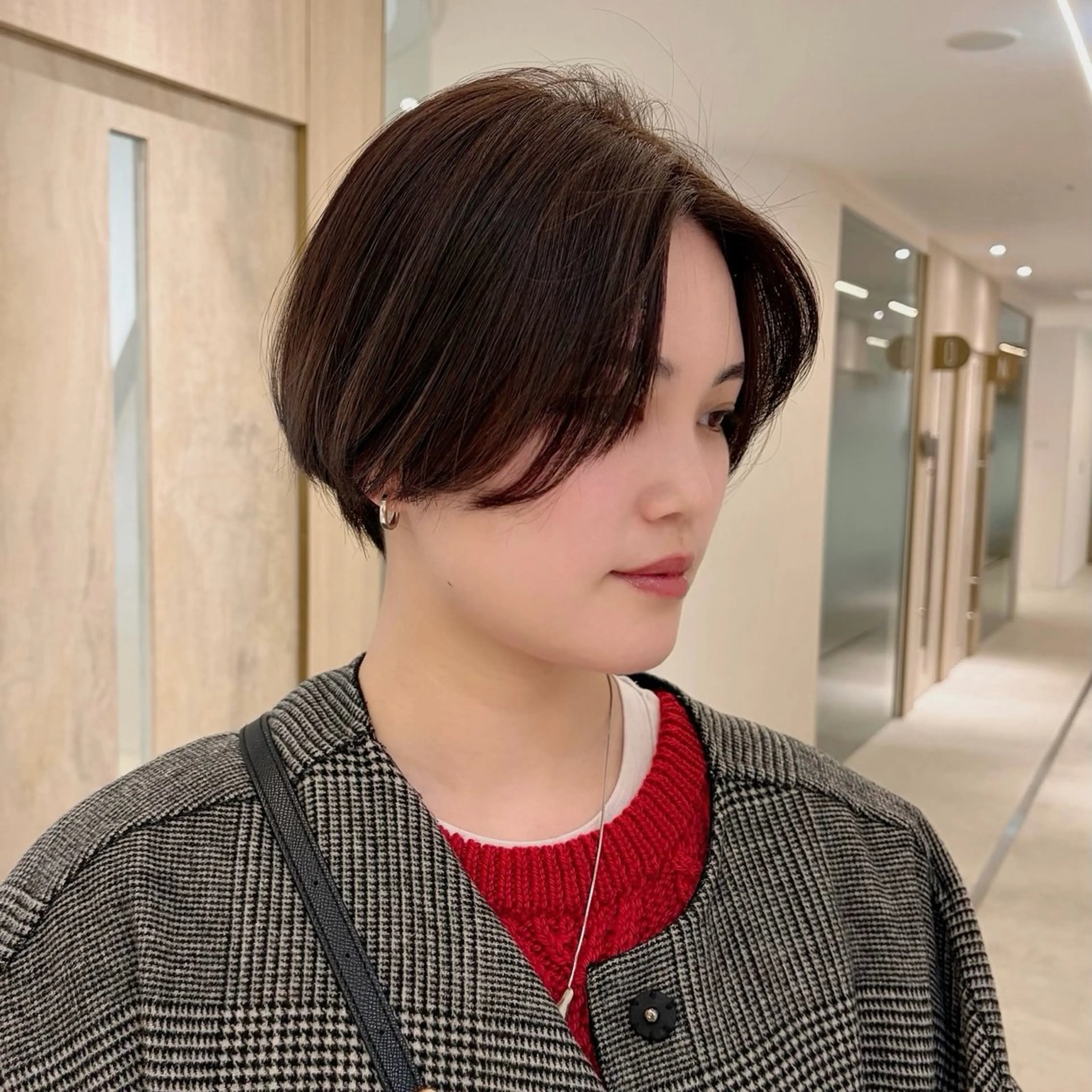 ショート カット ヘアカラー トリートメント foto所属・𝐁𝐋𝐔𝐄𝐓 /代表 / 荒井史行のヘアスタイル