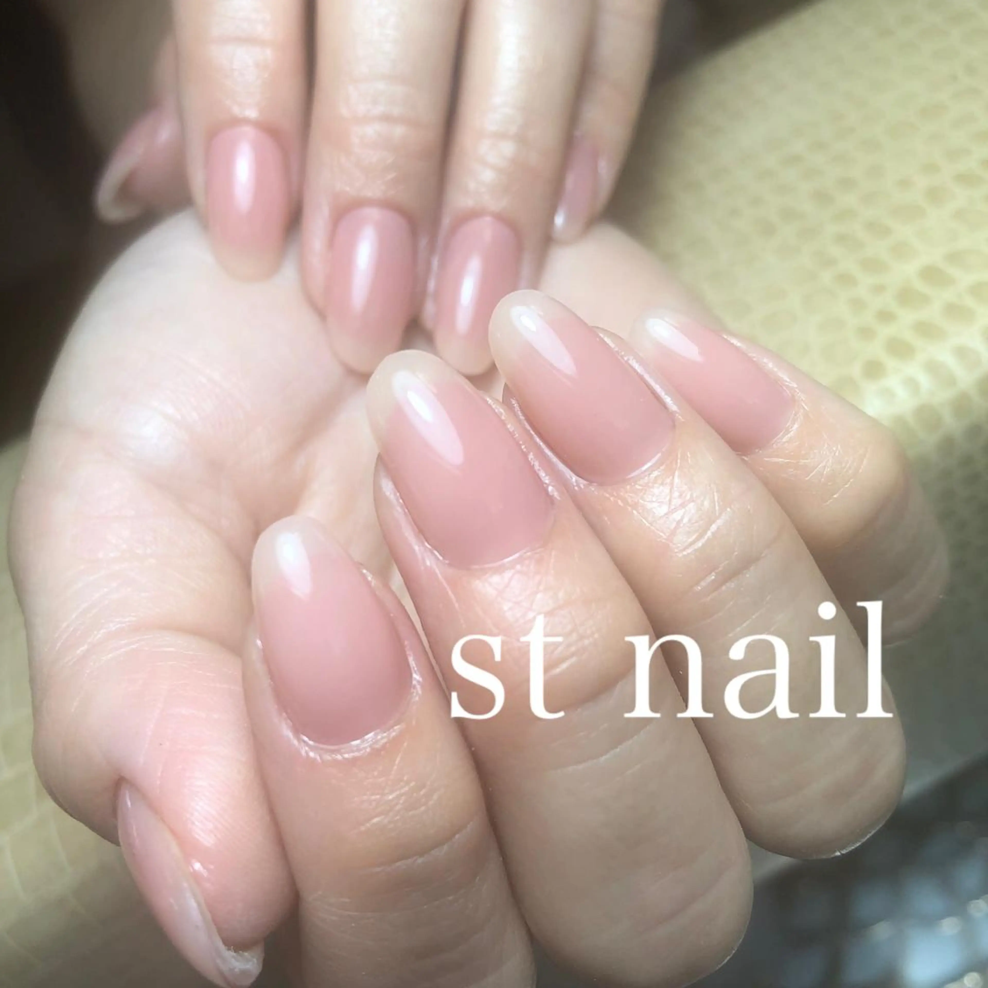 ネイル オフィスネイル シンプルネイル ストーンネイル st nailのネイルデザイン