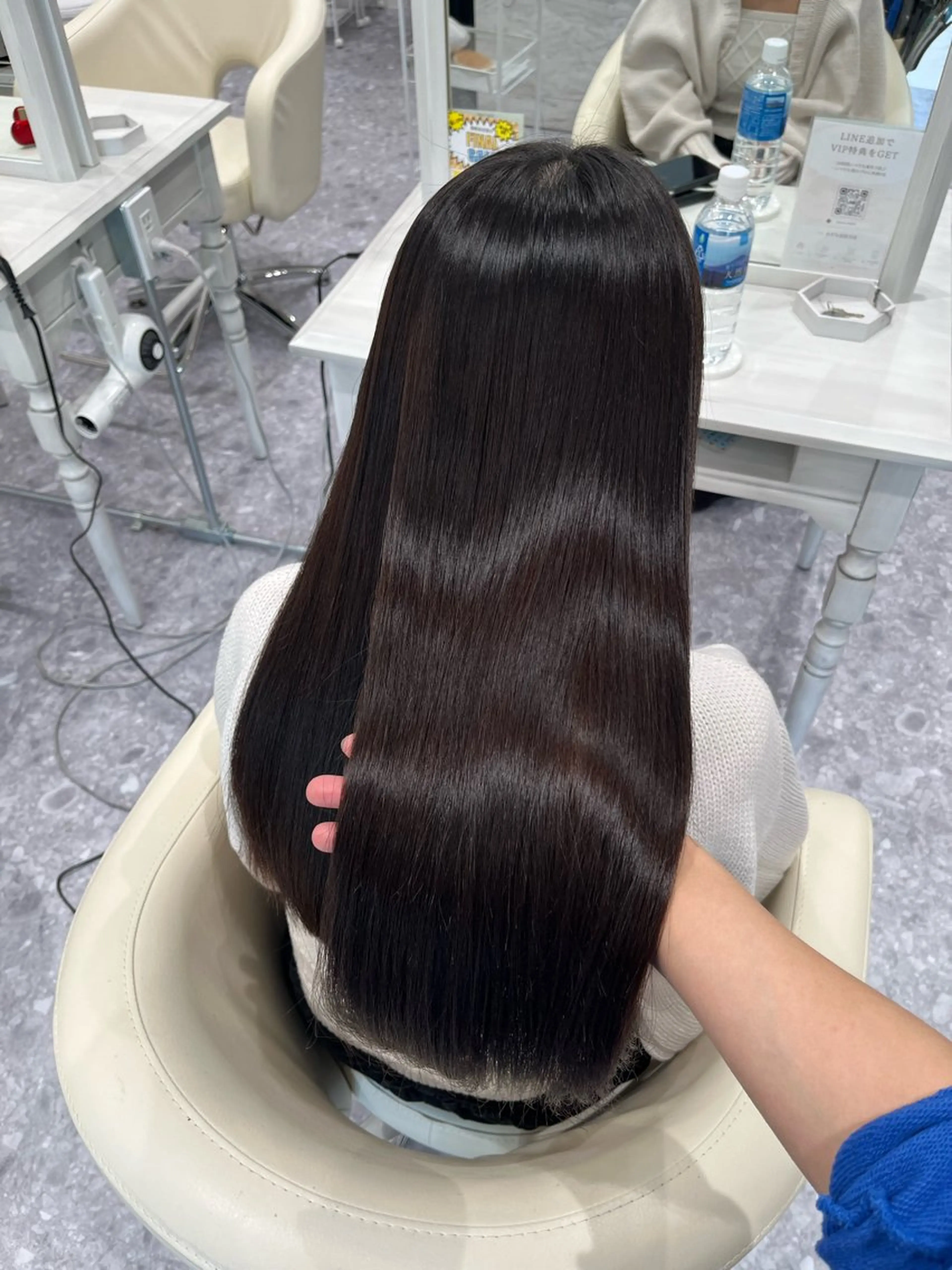 ロング カット 縮毛矯正 トリートメント 河西 楓のヘアスタイル