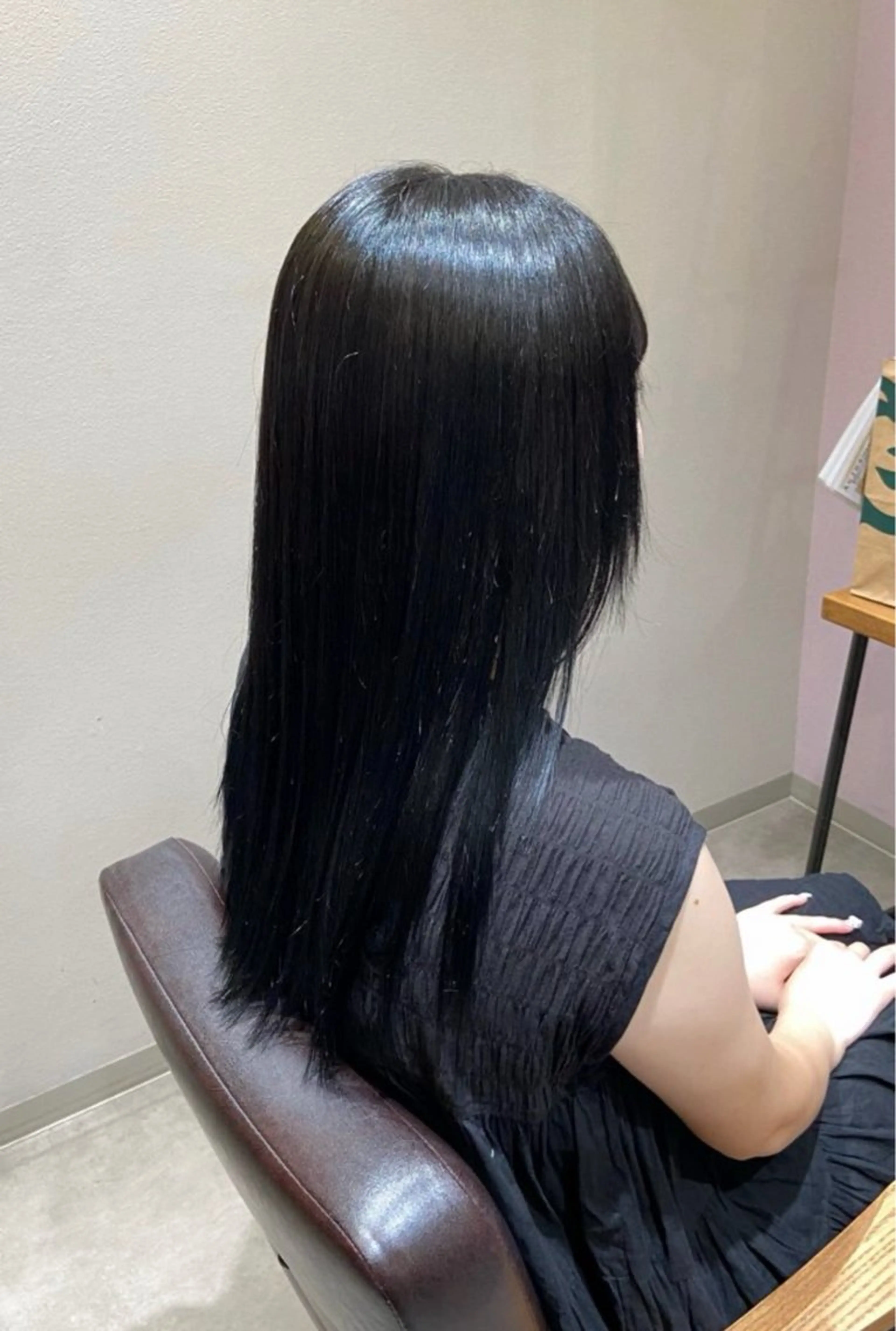カラー 梶 瑞希のヘアスタイル