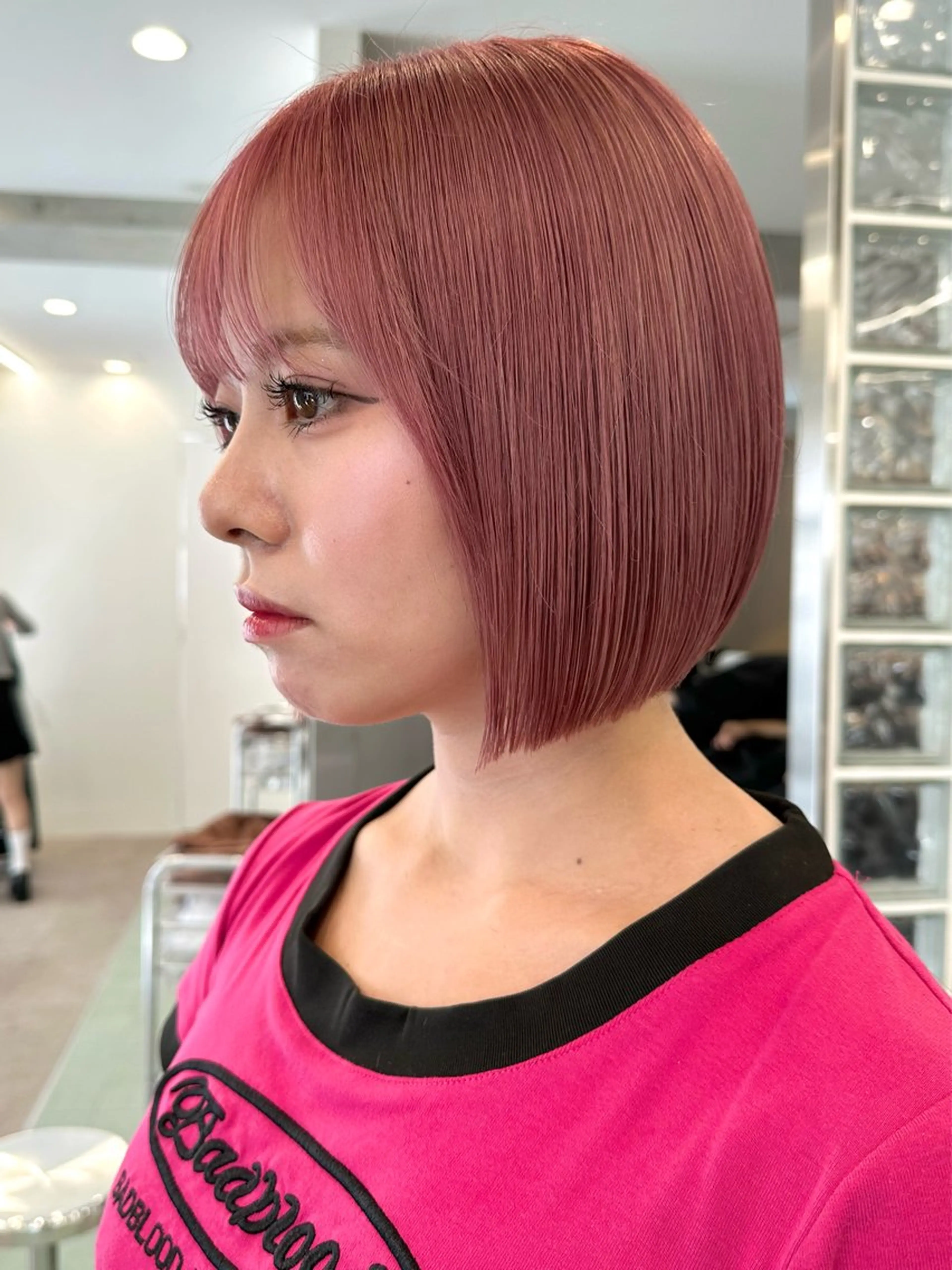 ショート cinq PROJECT所属・ミルクティーベージュ /三村克彦のヘアスタイル