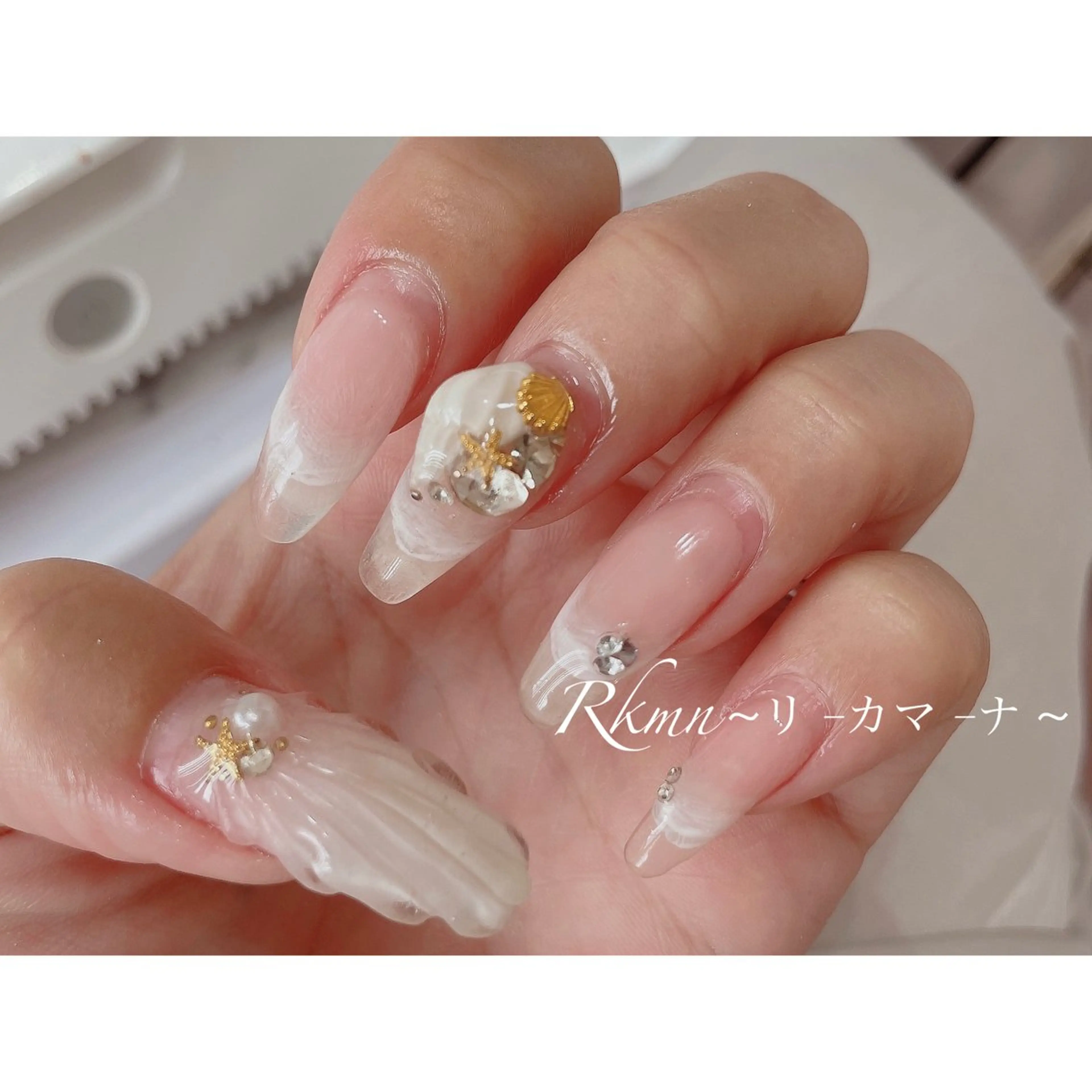 ネイル アートネイル クリアネイル フレンチネイル 春ネイル ハンドネイル フットネイル ハンドケア Rkmn ~リ-カマ-ナ~のネイルデザイン