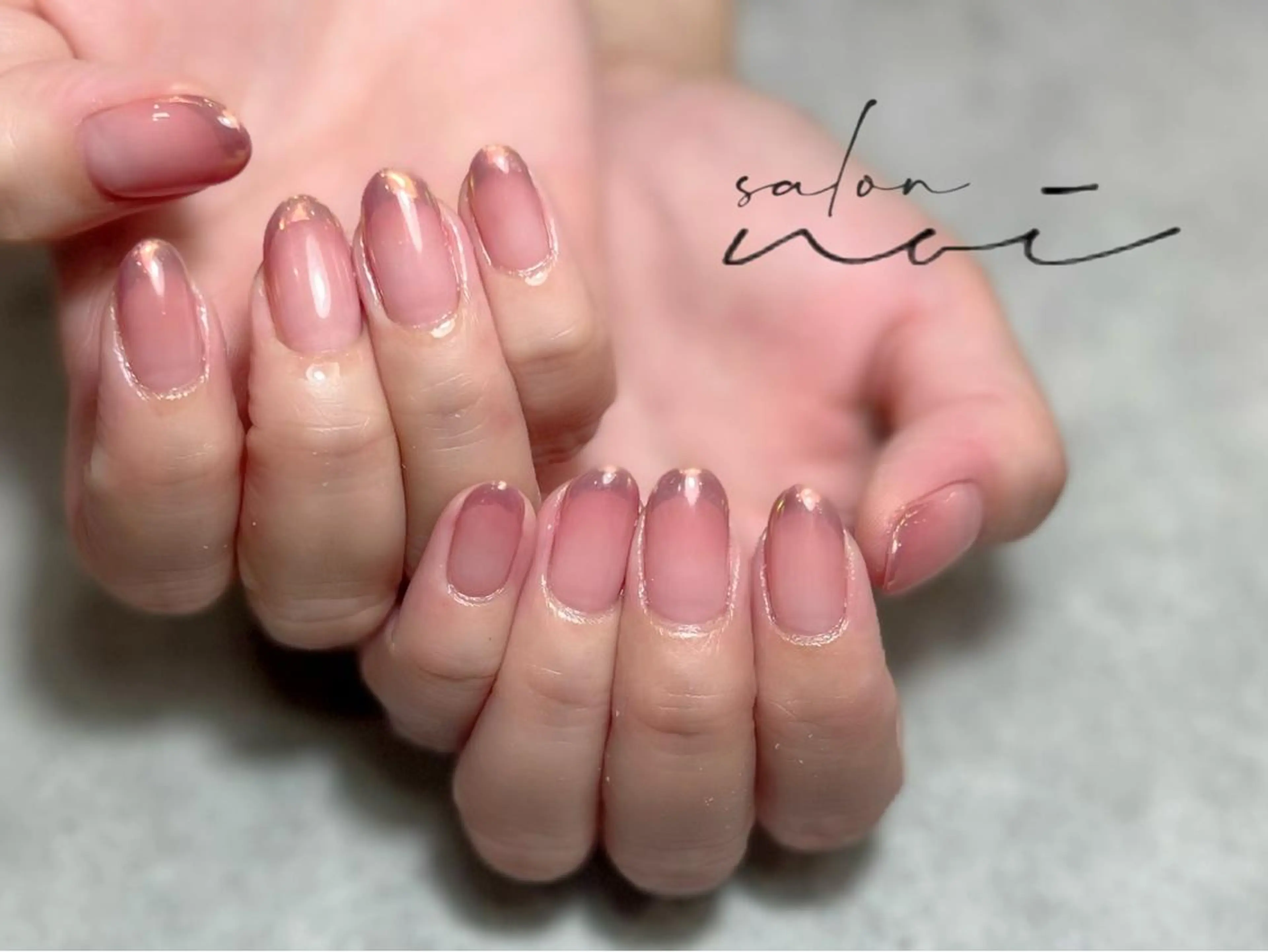 ネイル フレンチネイル ミラーネイル ハンドネイル salon noi所属・salon noiのネイルデザイン
