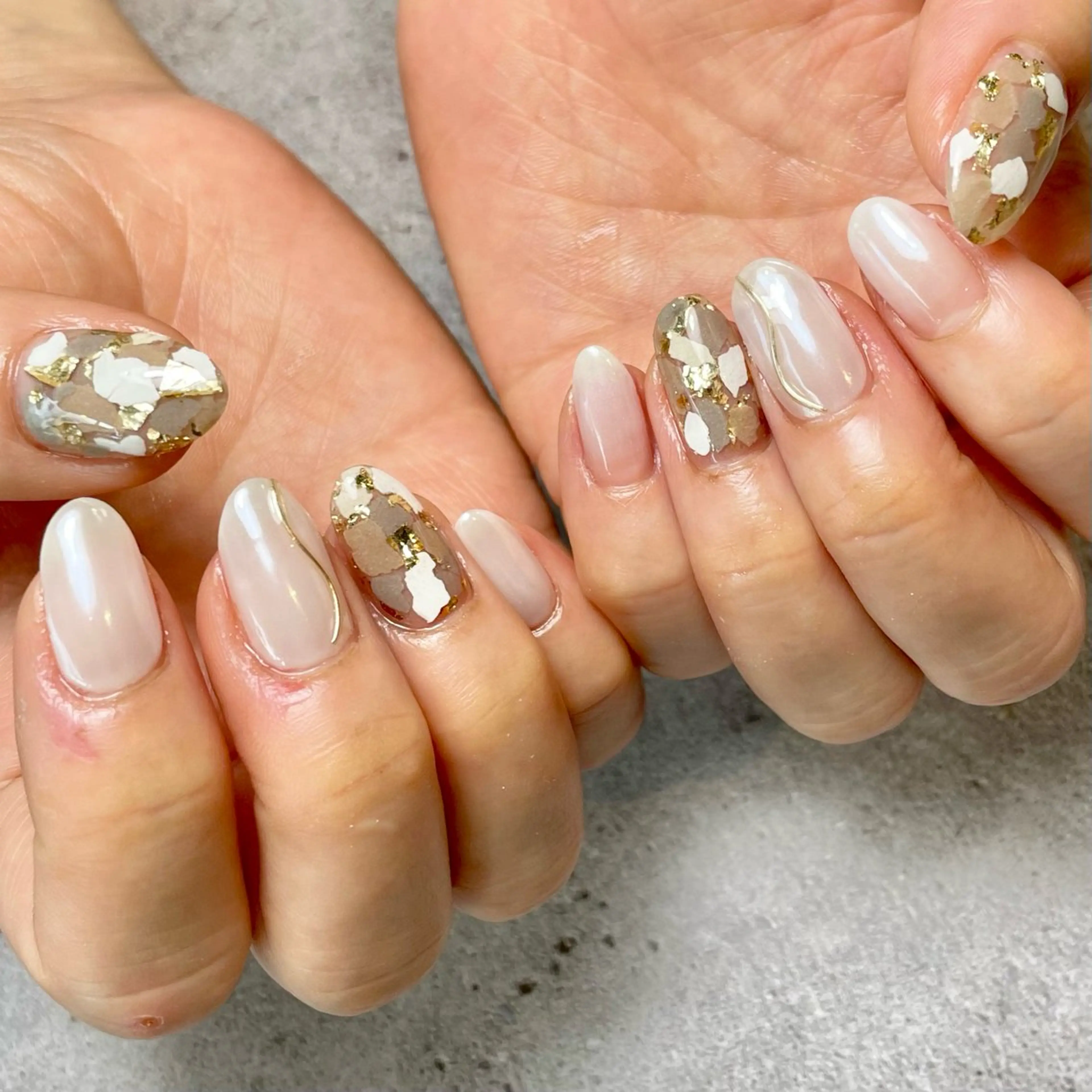 ネイル アートネイル オーロラネイル ホワイト Reflection marikoのネイルデザイン