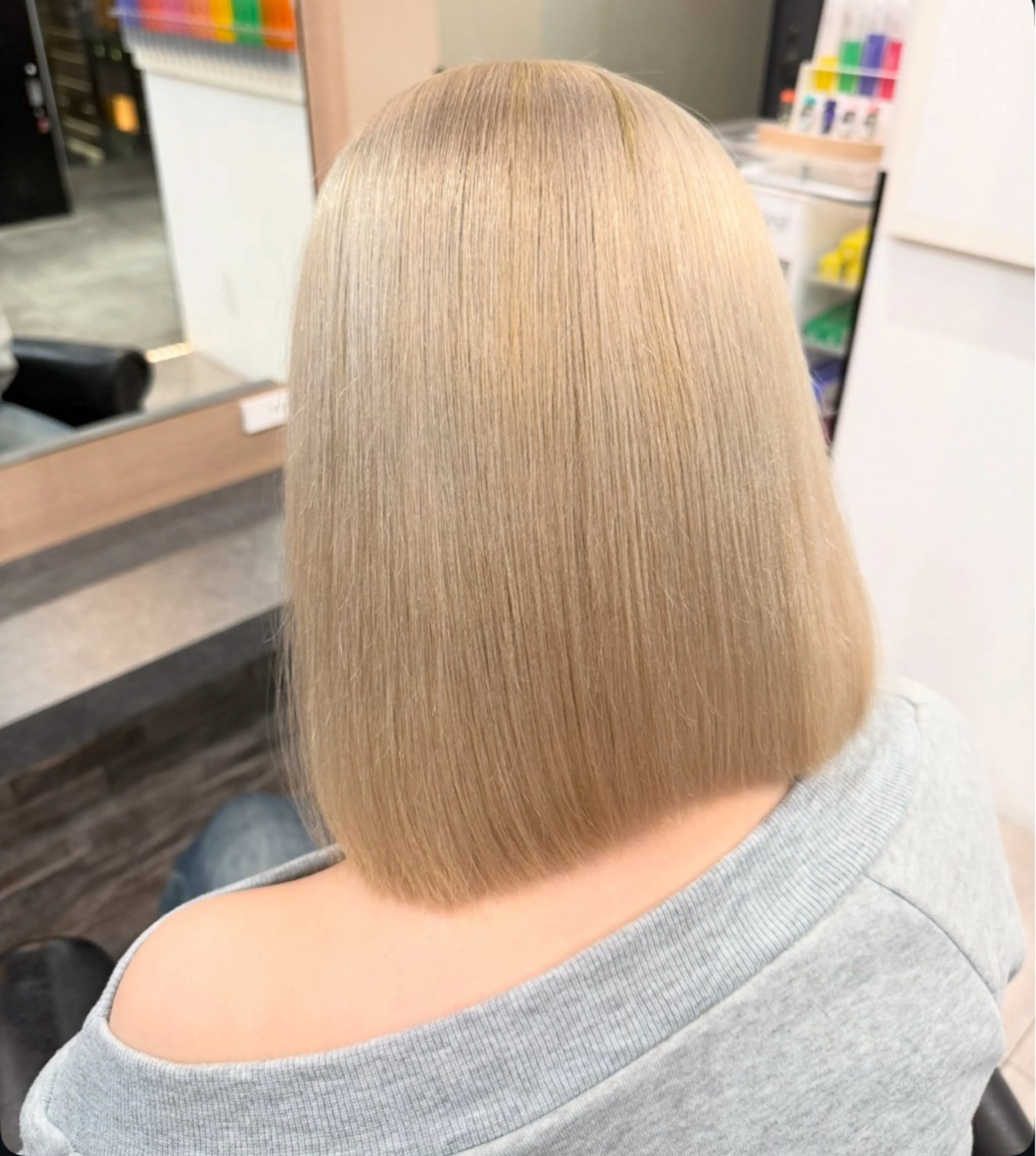 ショート カラー ブロンド ハイトーンカラー ボブ 髪質改善 カット ヘアカラー ハイトーン/エクステ 横浜/RIEのヘアスタイル