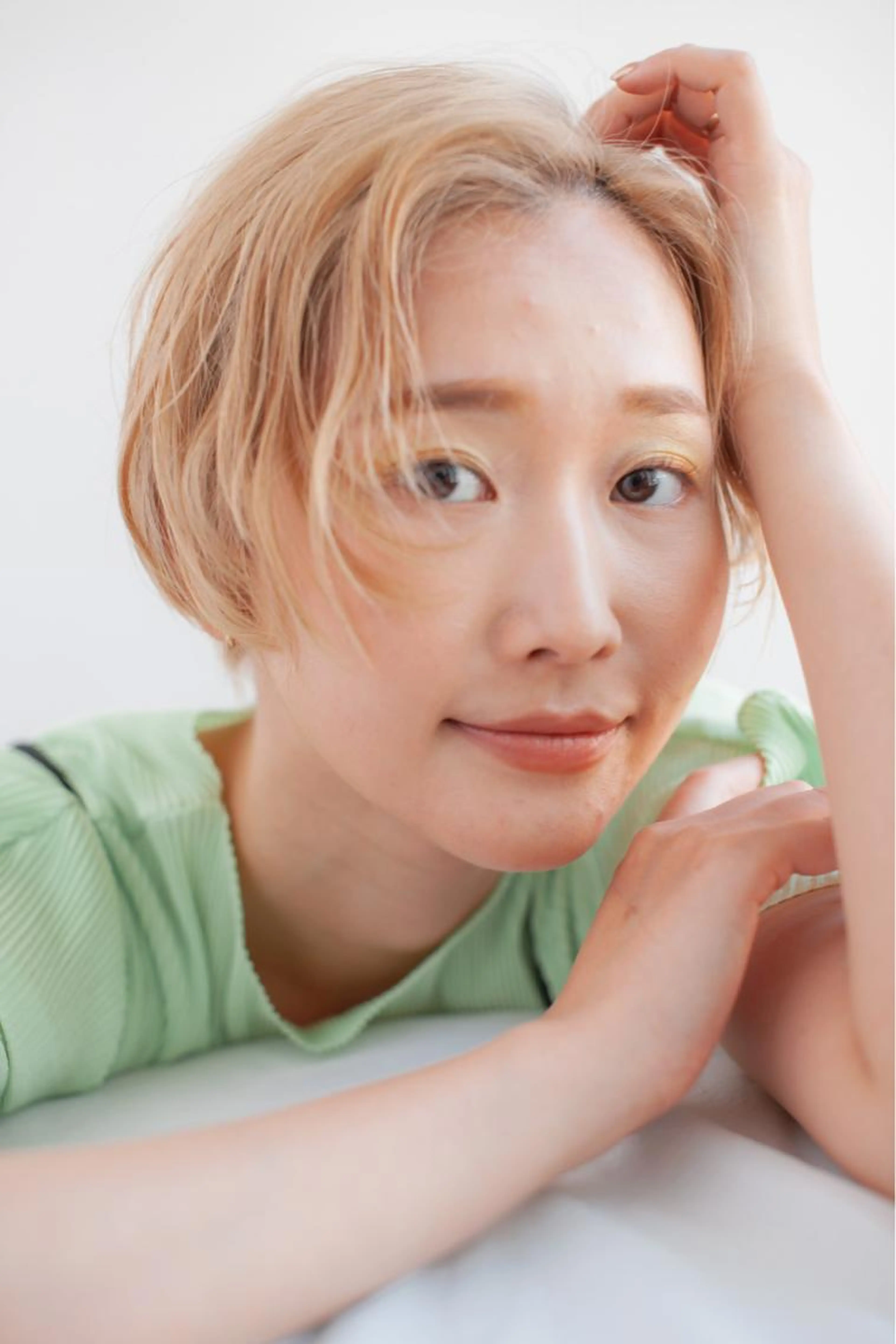 小顔効果大‼️似合わせカット✨✨✨➕ニュアンスダメージレスヘアカラー✨✨➕うる艶トリートメント🍀🍀🍀の写真