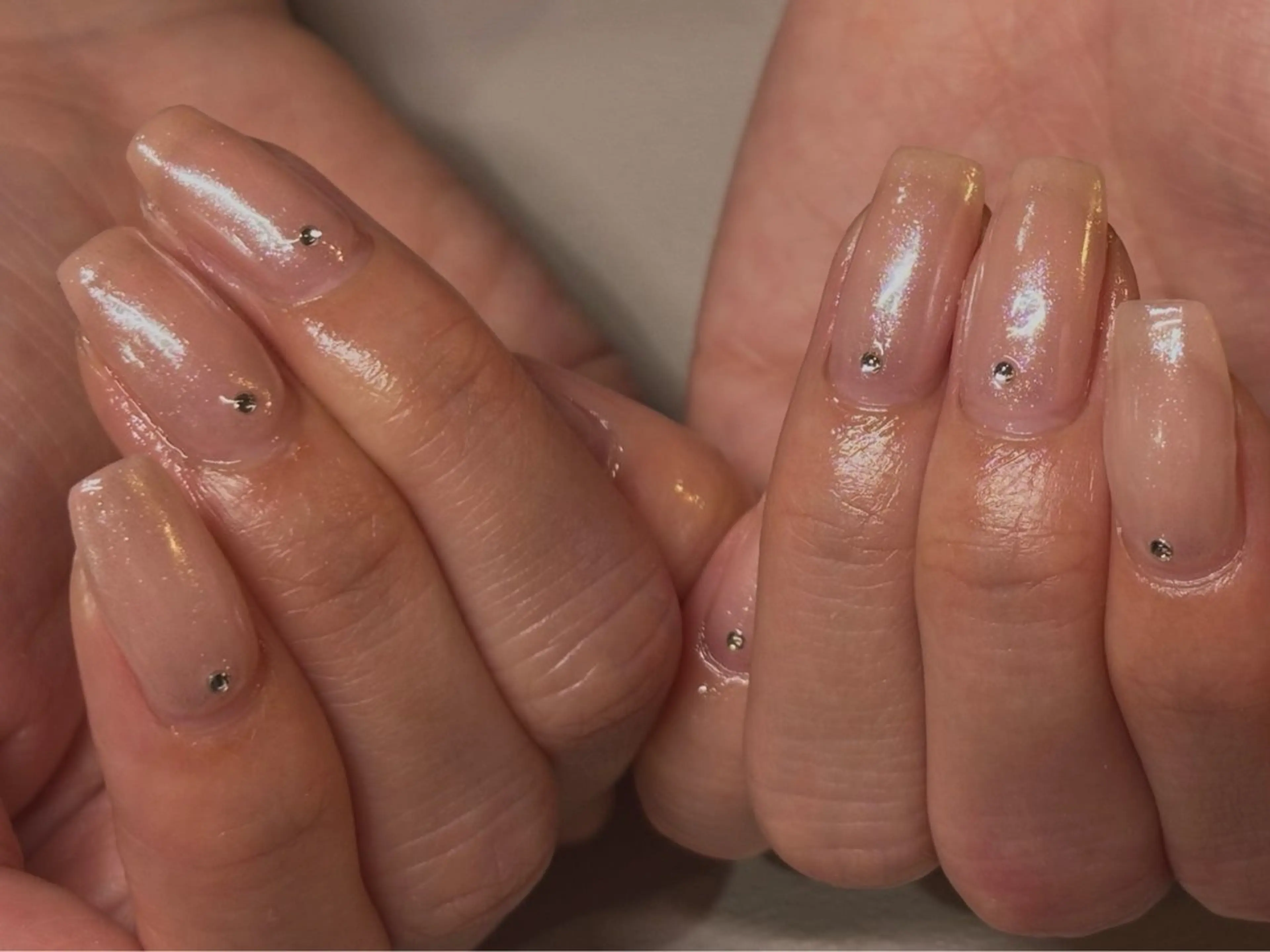 ネイル 🫧ユキ🫧 持込OK/平日夜&土のネイルデザイン