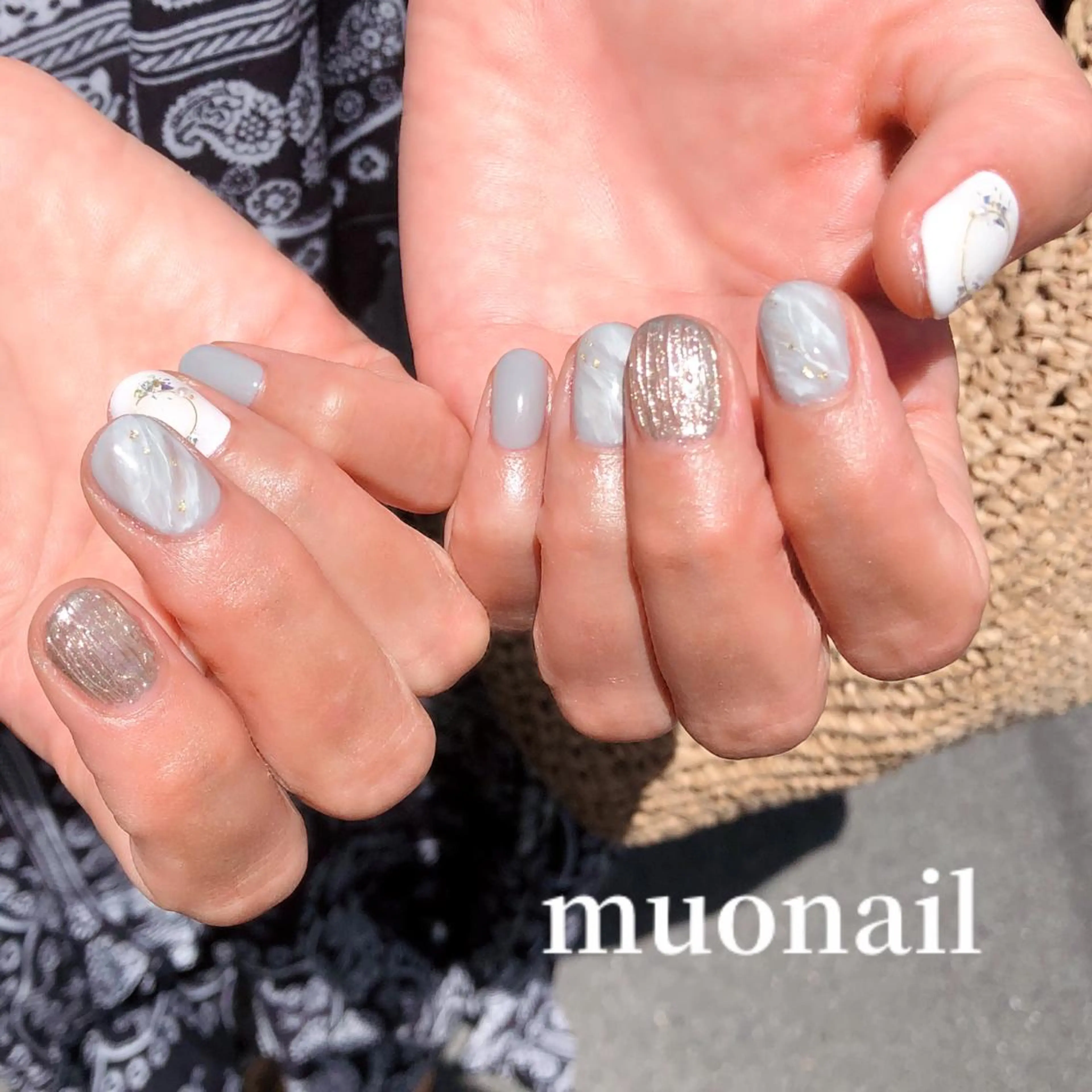 ネイル ブルー ニュアンスネイル Sand by muoのネイルデザイン