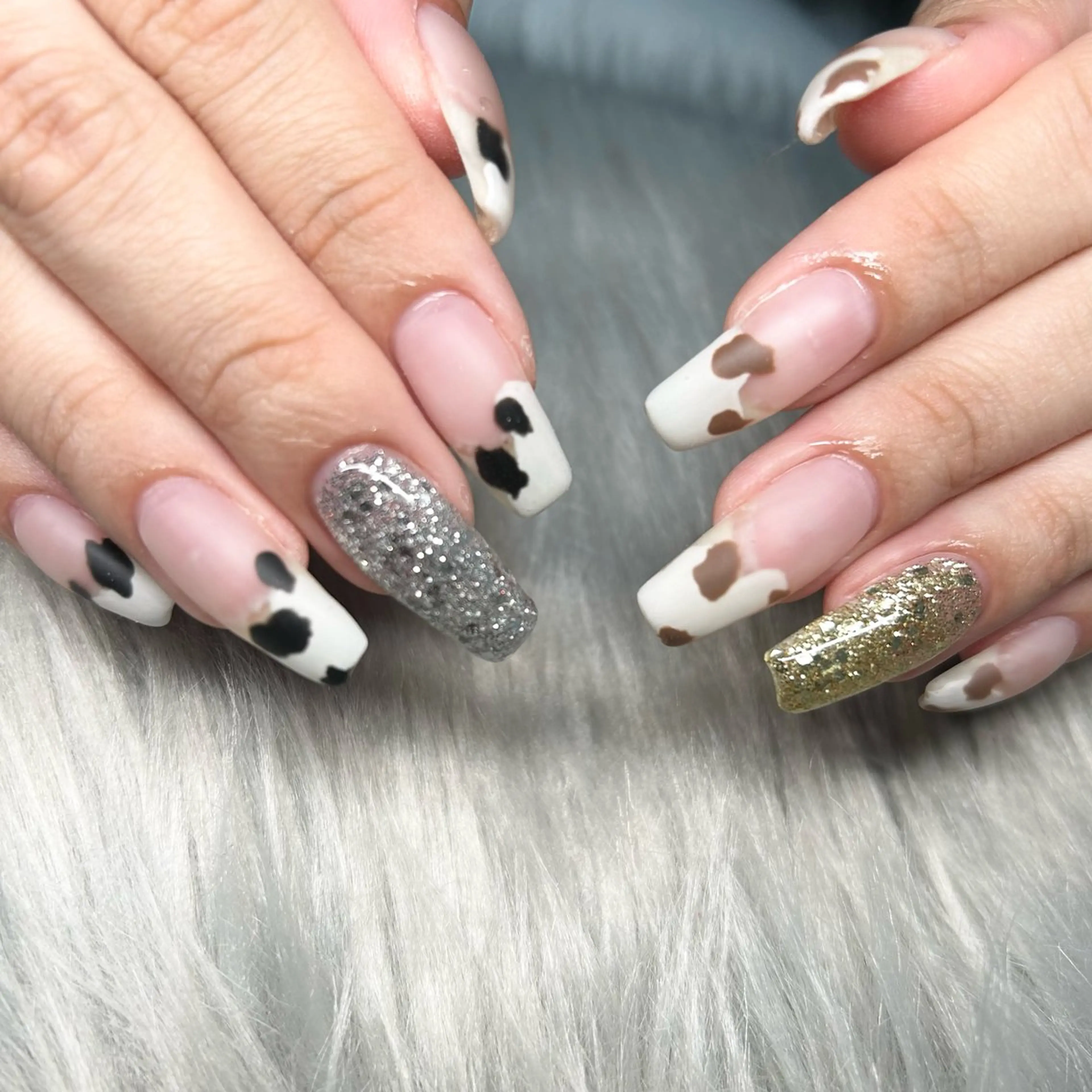 セミロング ハンドネイル -Rien- プライベートサロンのネイルデザイン