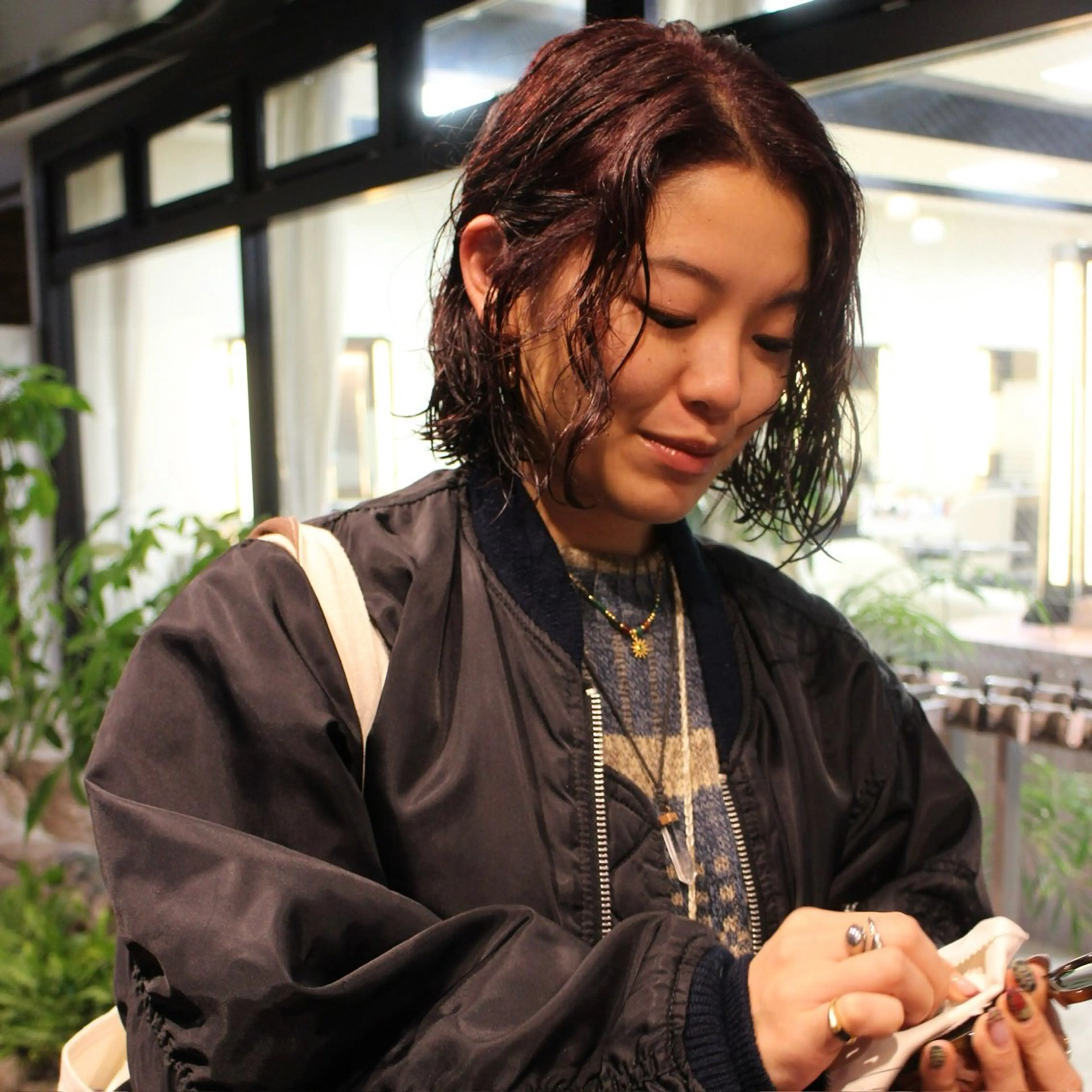 ショート カラー パーマ カーリーパーマ/ 透明ｶﾗｰ/MIKUのヘアスタイル