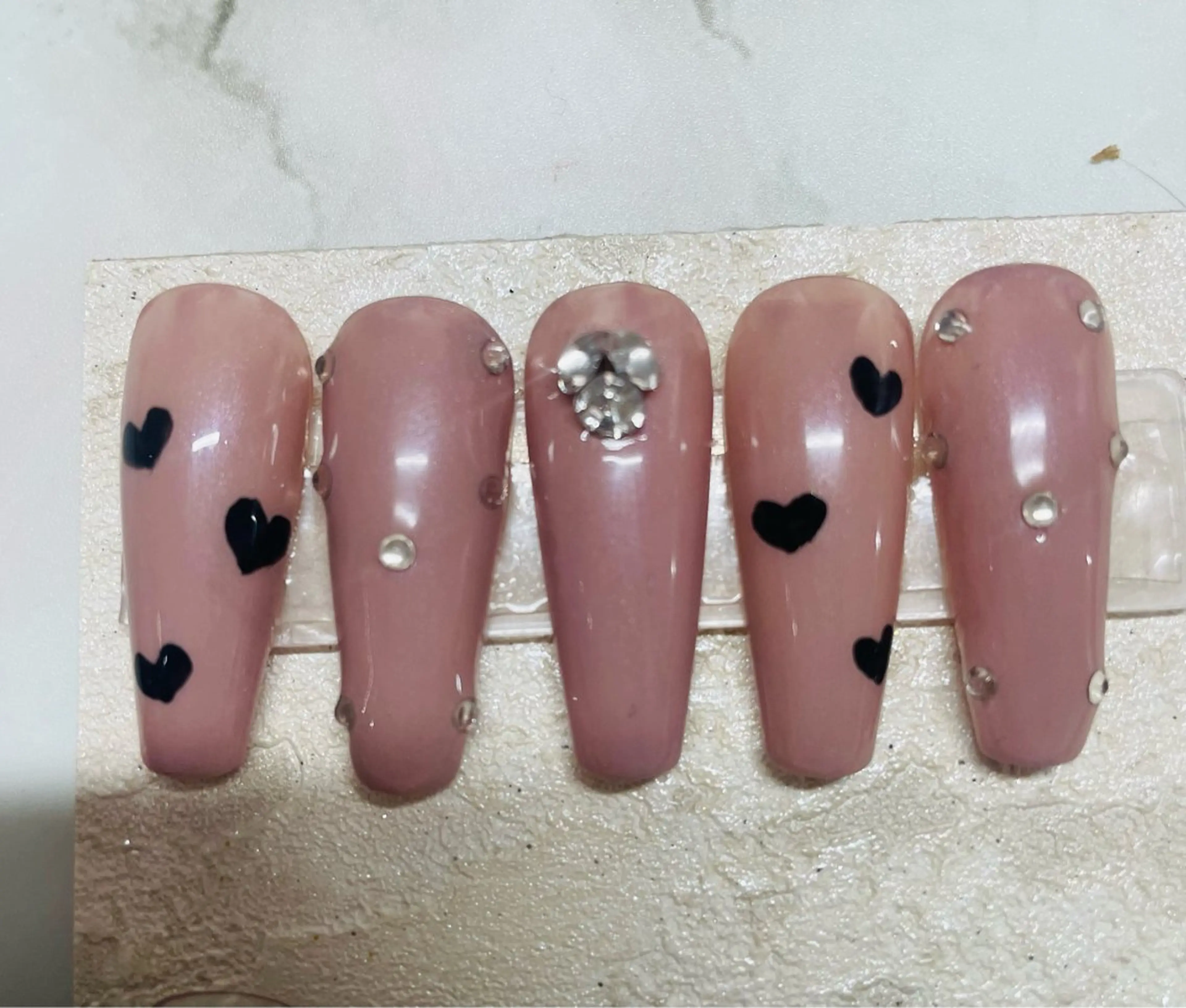 ネイル E-ten所属・友 美のネイルデザイン