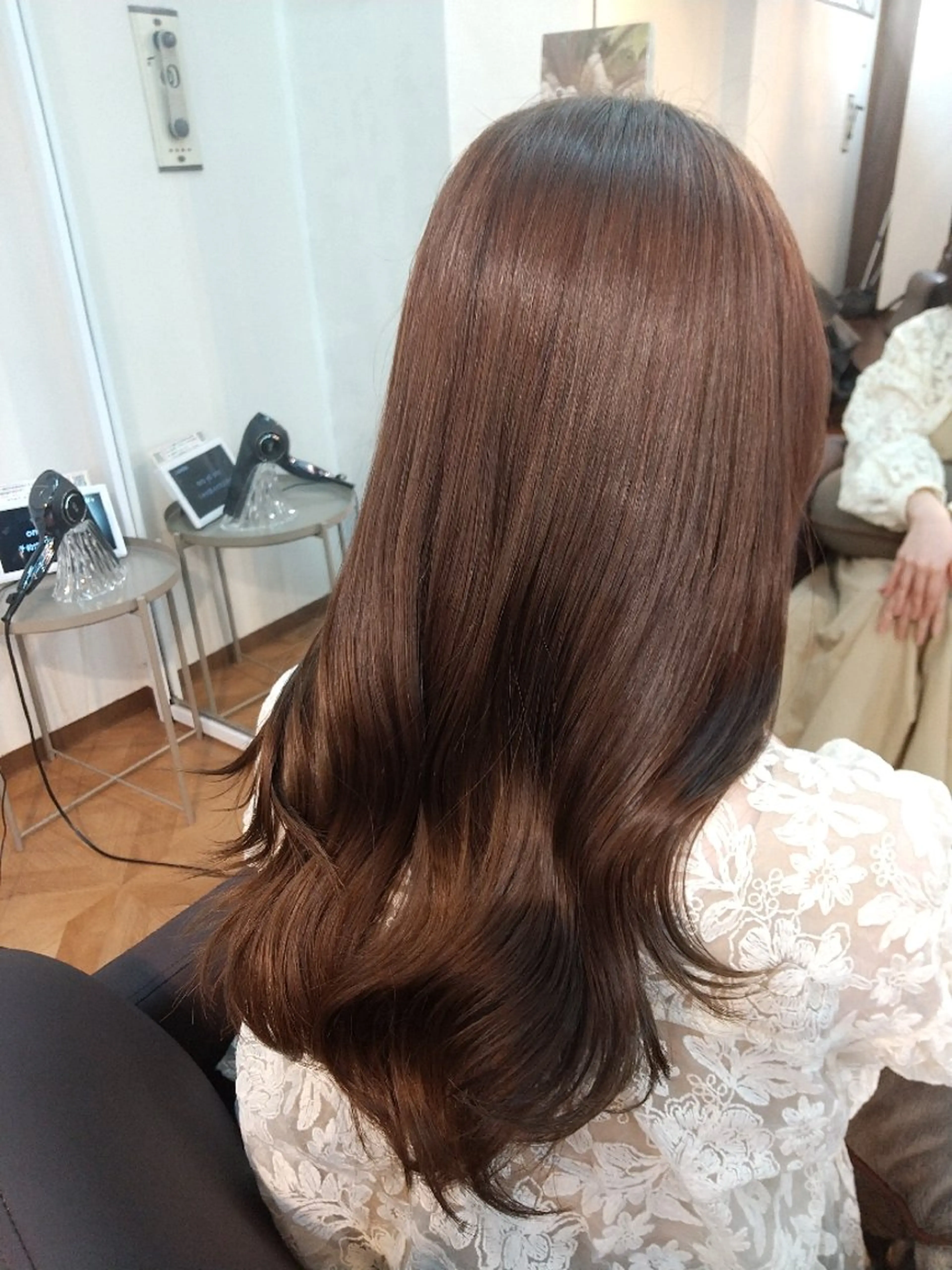 ロング カラー ベージュカラー 久村 奈菜のヘアスタイル