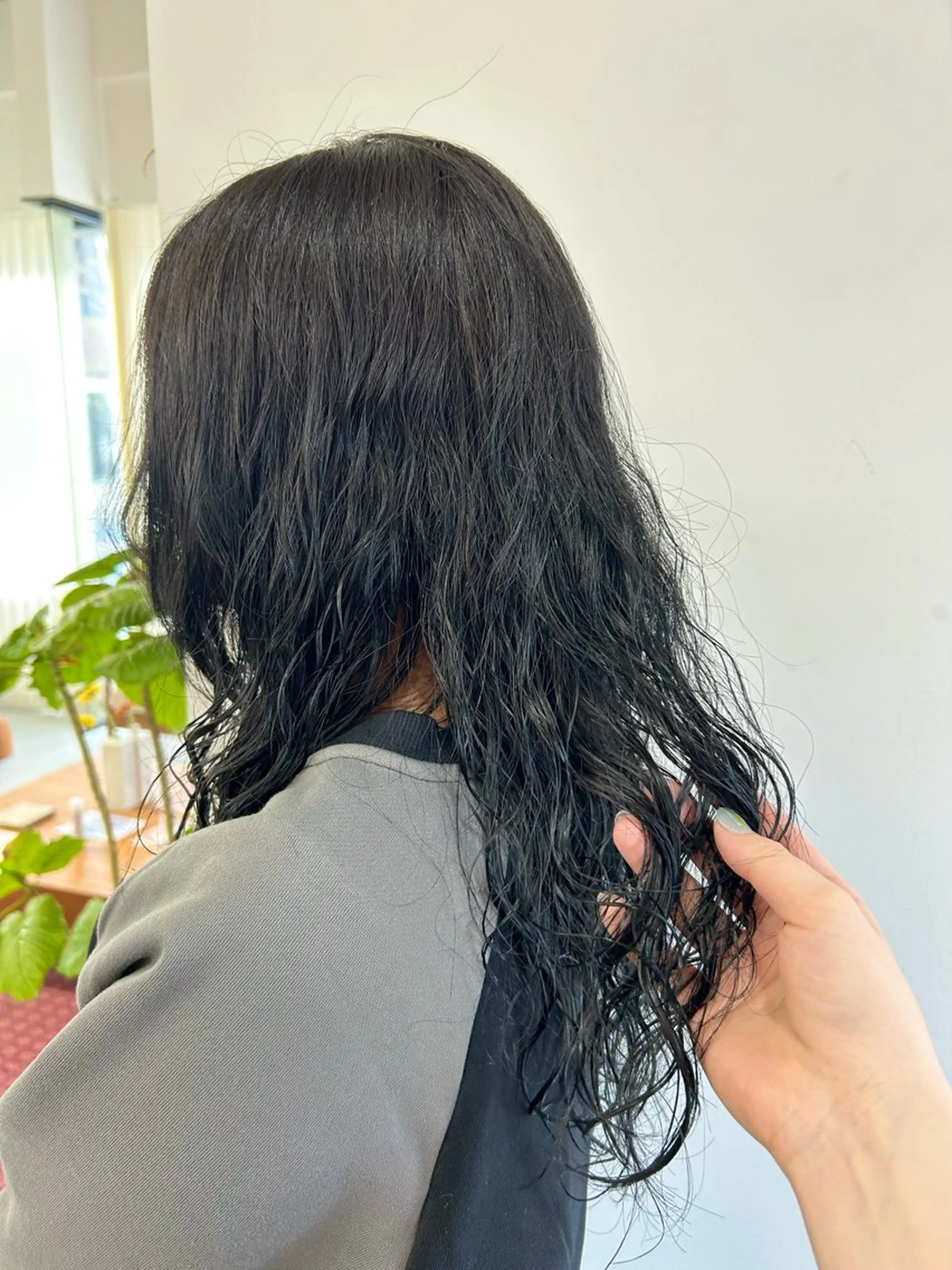 カラー 藤原 あかりのヘアスタイル