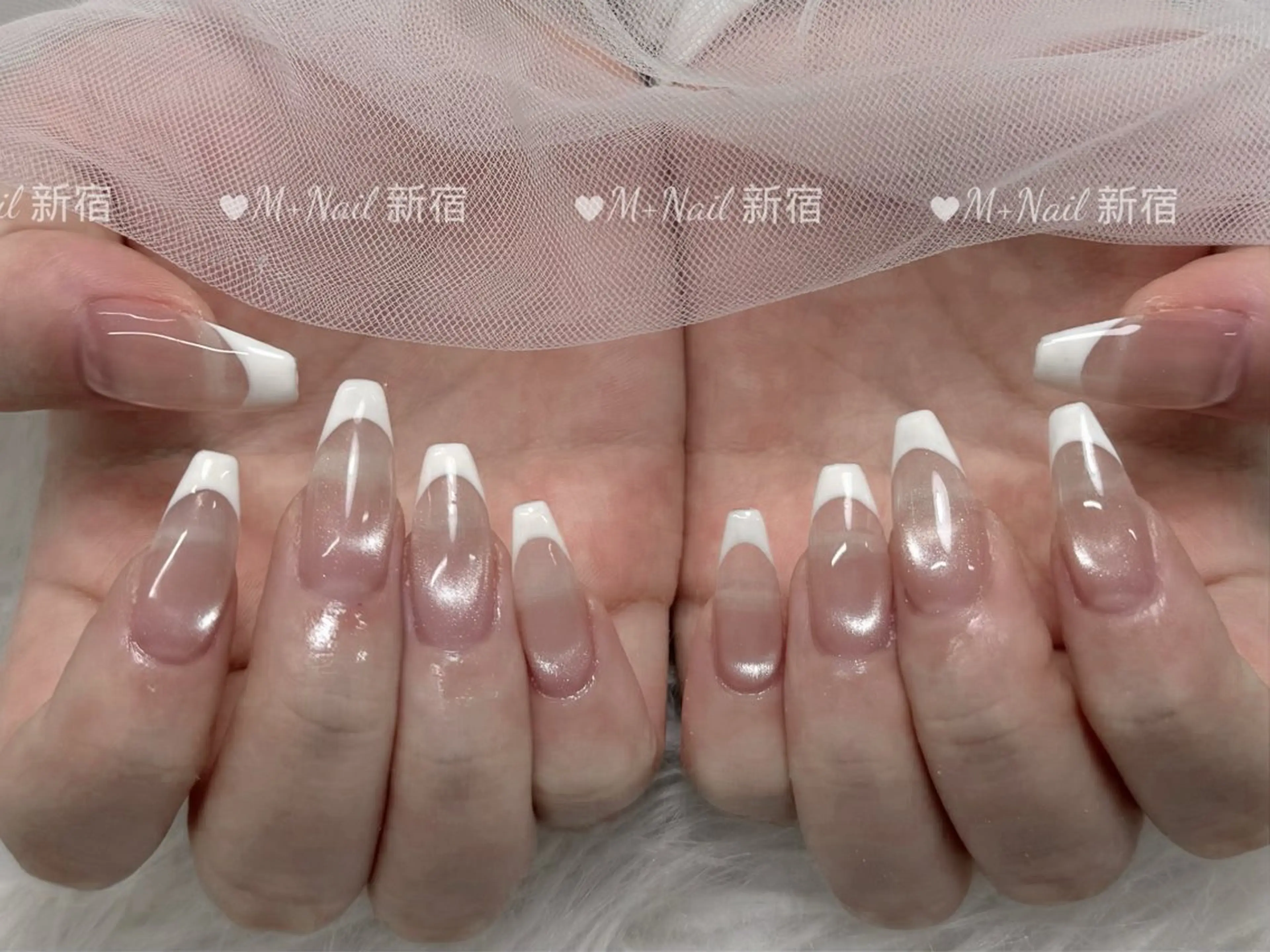 ネイル フレンチネイル マグネットネイル マグネットフレンチ M+Nail新宿所属・M+Nail 新宿のネイルデザイン