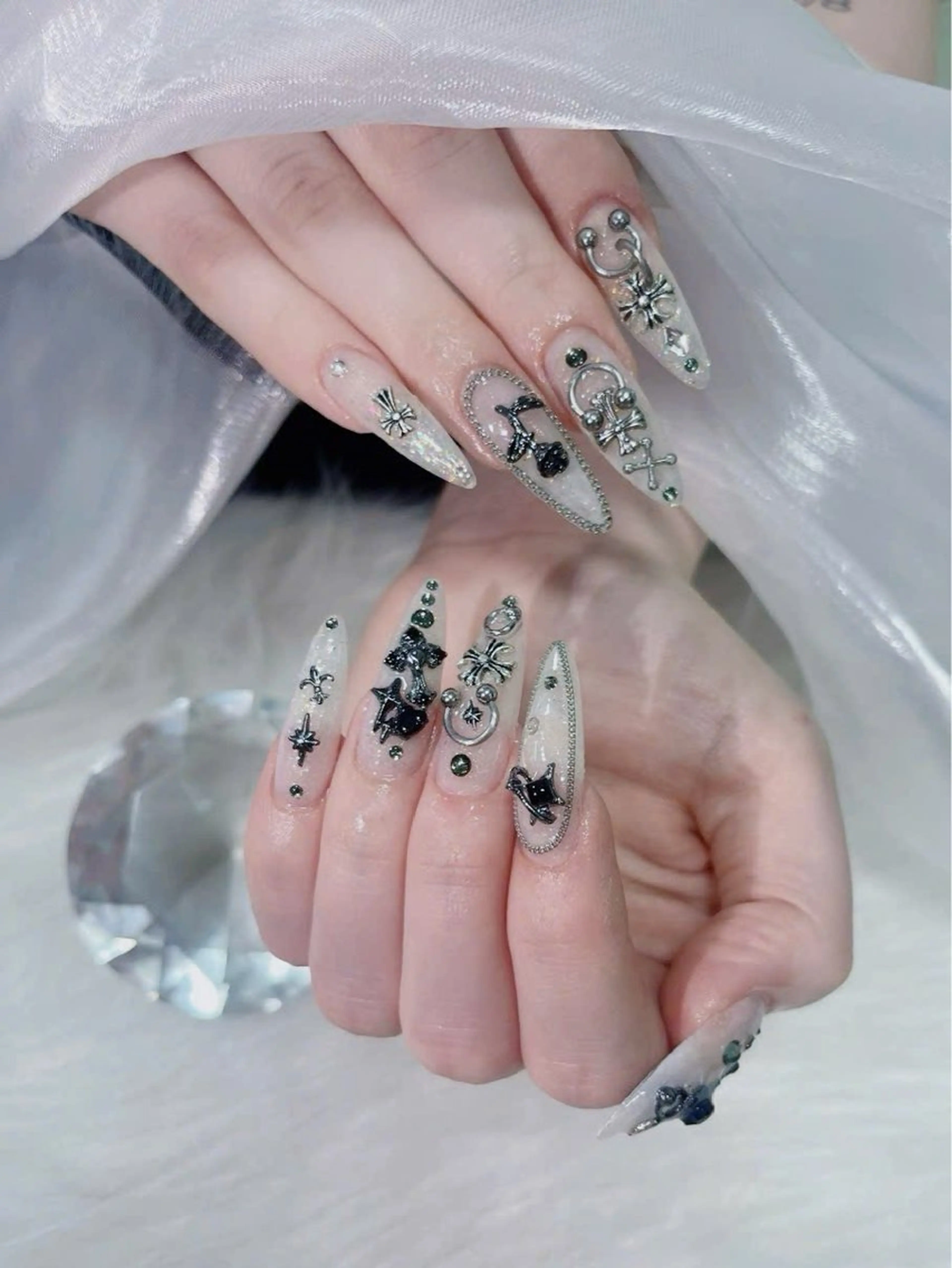 ネイル ハンドネイル NAILS BAR SHINJUKUのネイルデザイン