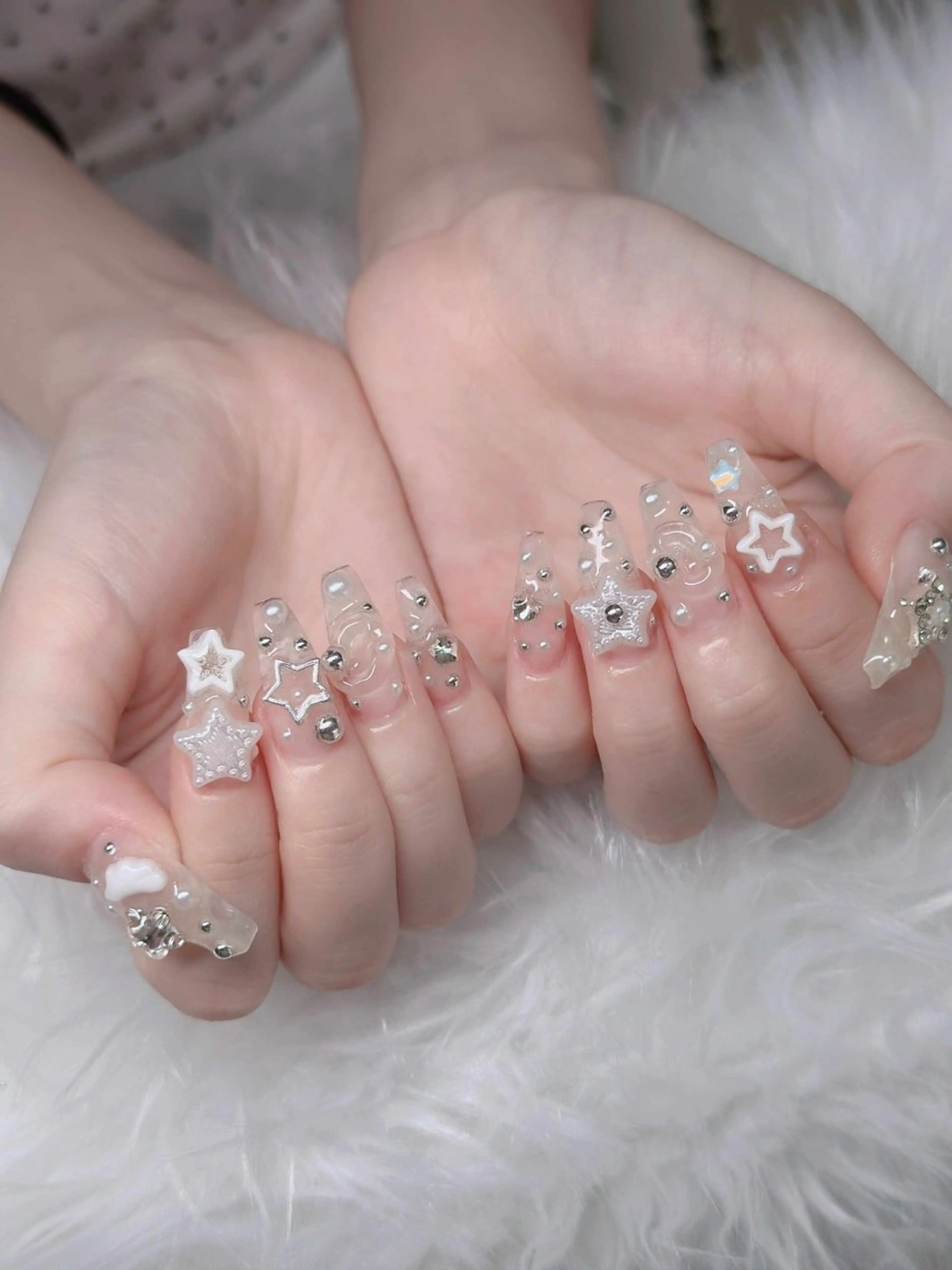 ネイル フレンチネイル ジェルネイル ガラスフレンチ ハロウィン ハート ハンドネイル H.baby Nail Salonのネイルデザイン