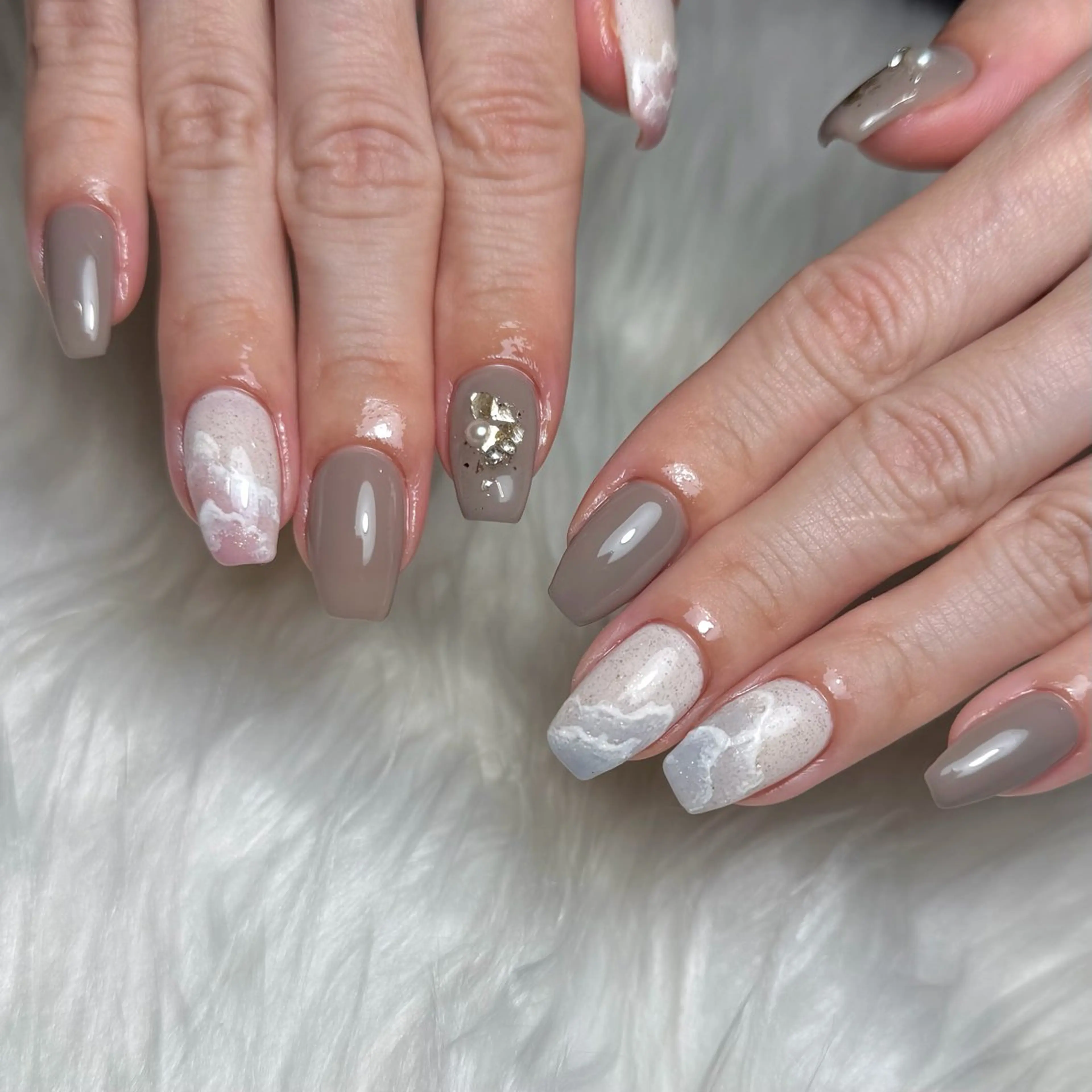 ネイル ハンドネイル vary clue所属・nailist🌻 YUKARIのネイルデザイン