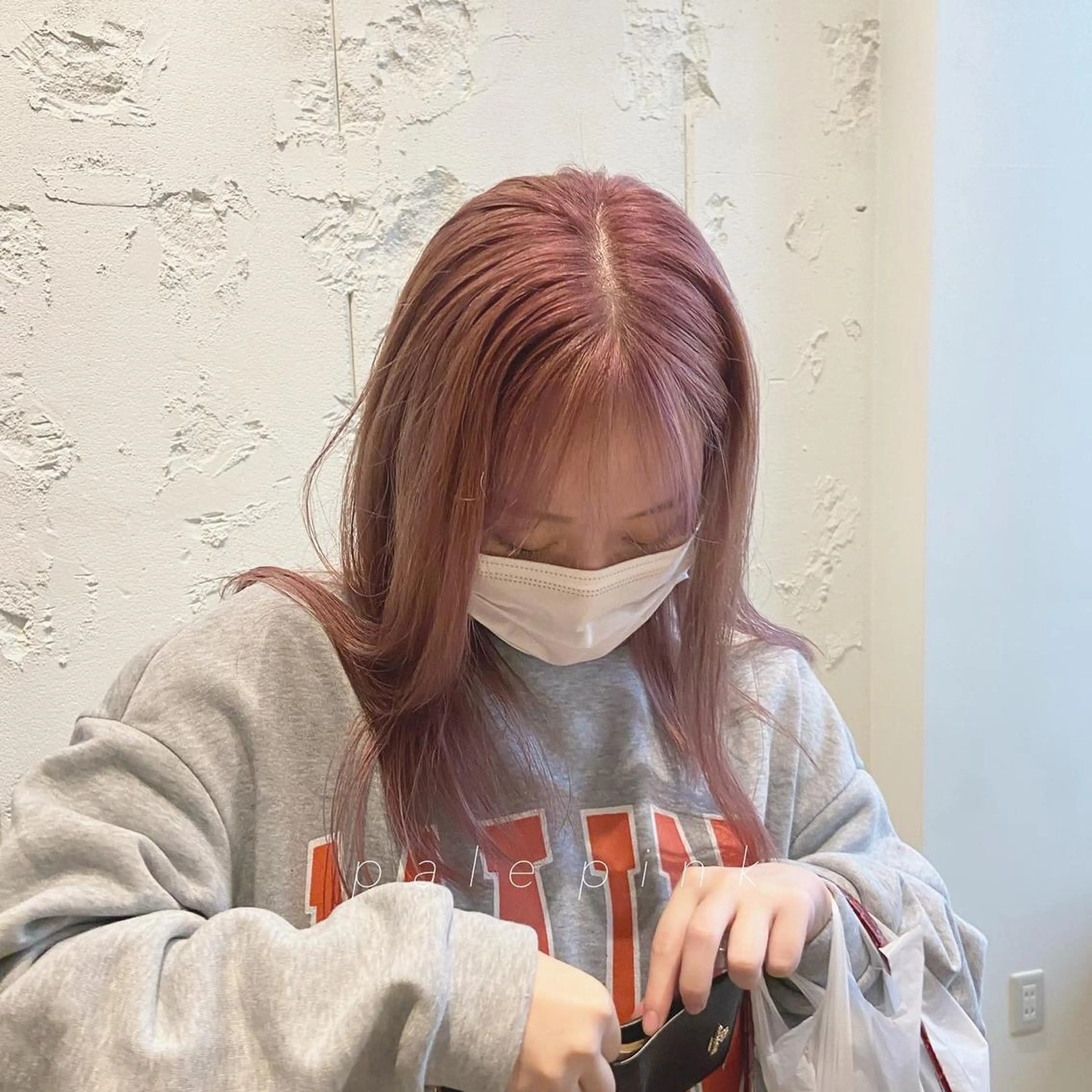 ロング カラー ハイトーン🦢 Natsumiのヘアスタイル