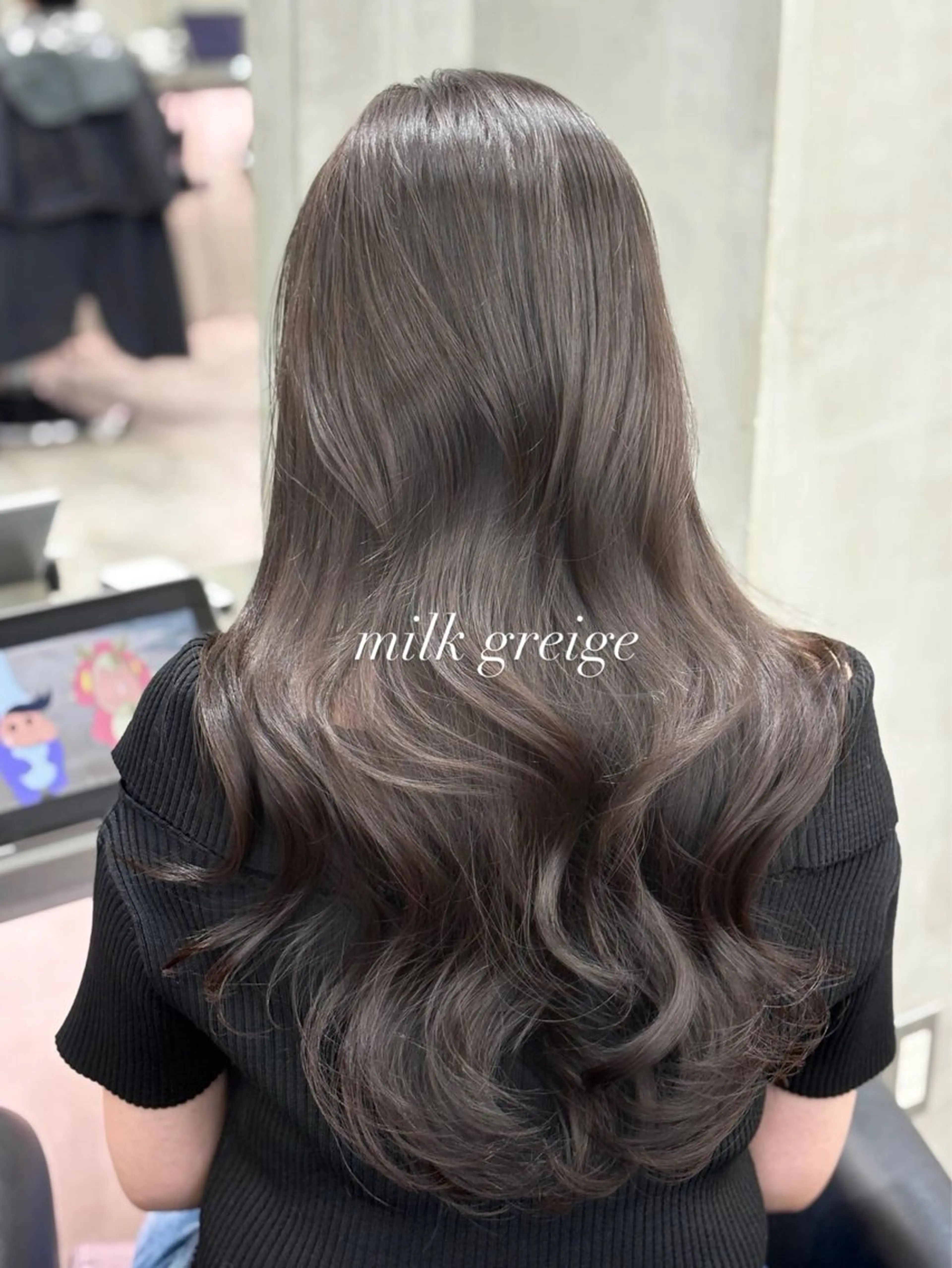 ロング カラー 透明感カラー グレージュ レイヤーカット the path shogo🌻のヘアスタイル