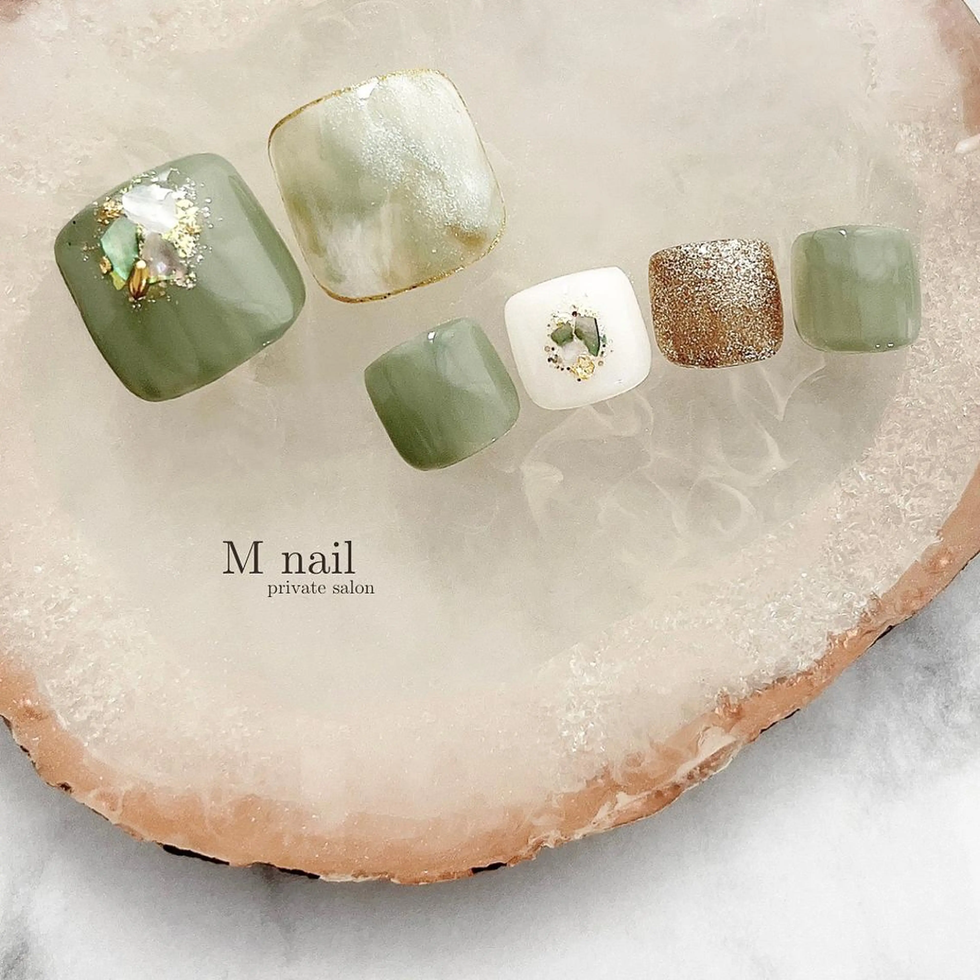 ネイル フットネイル M　nail所属・M nailのネイルデザイン