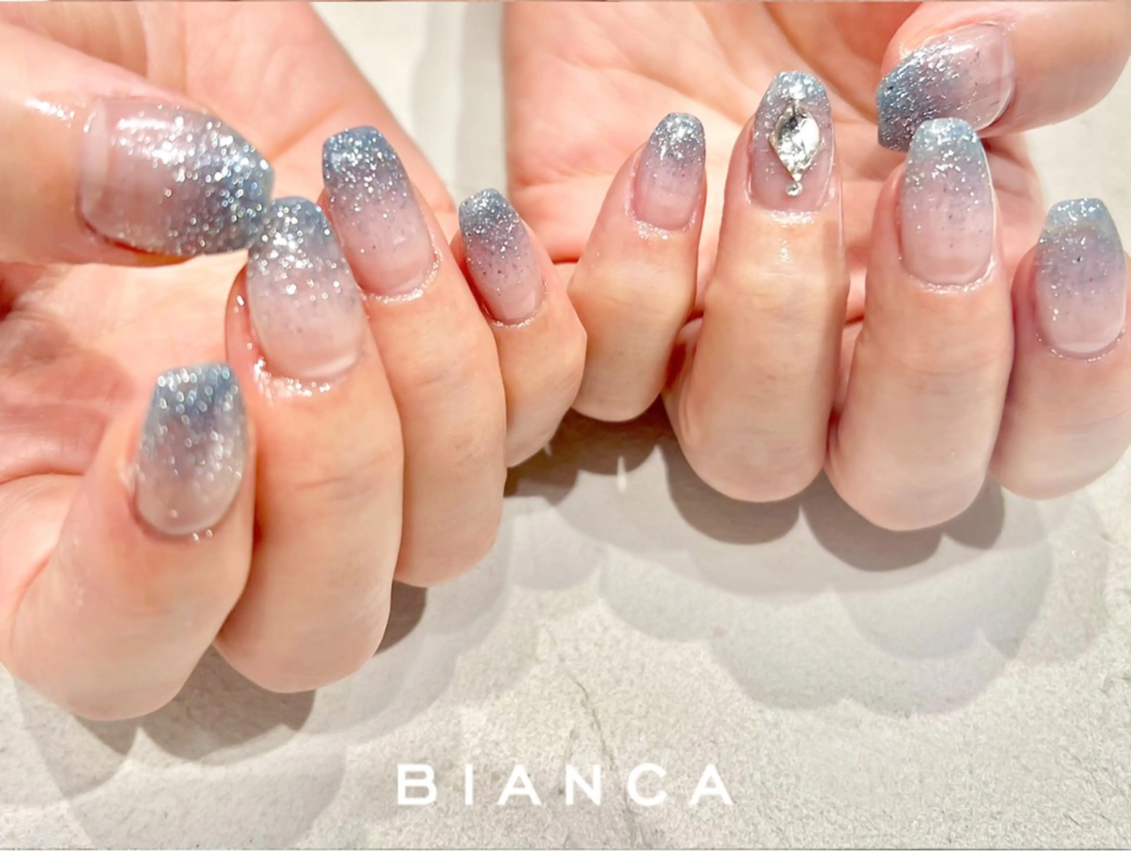ネイル グラデーション ハンドネイル Bianca川口店 HIYAMA🍭のネイルデザイン