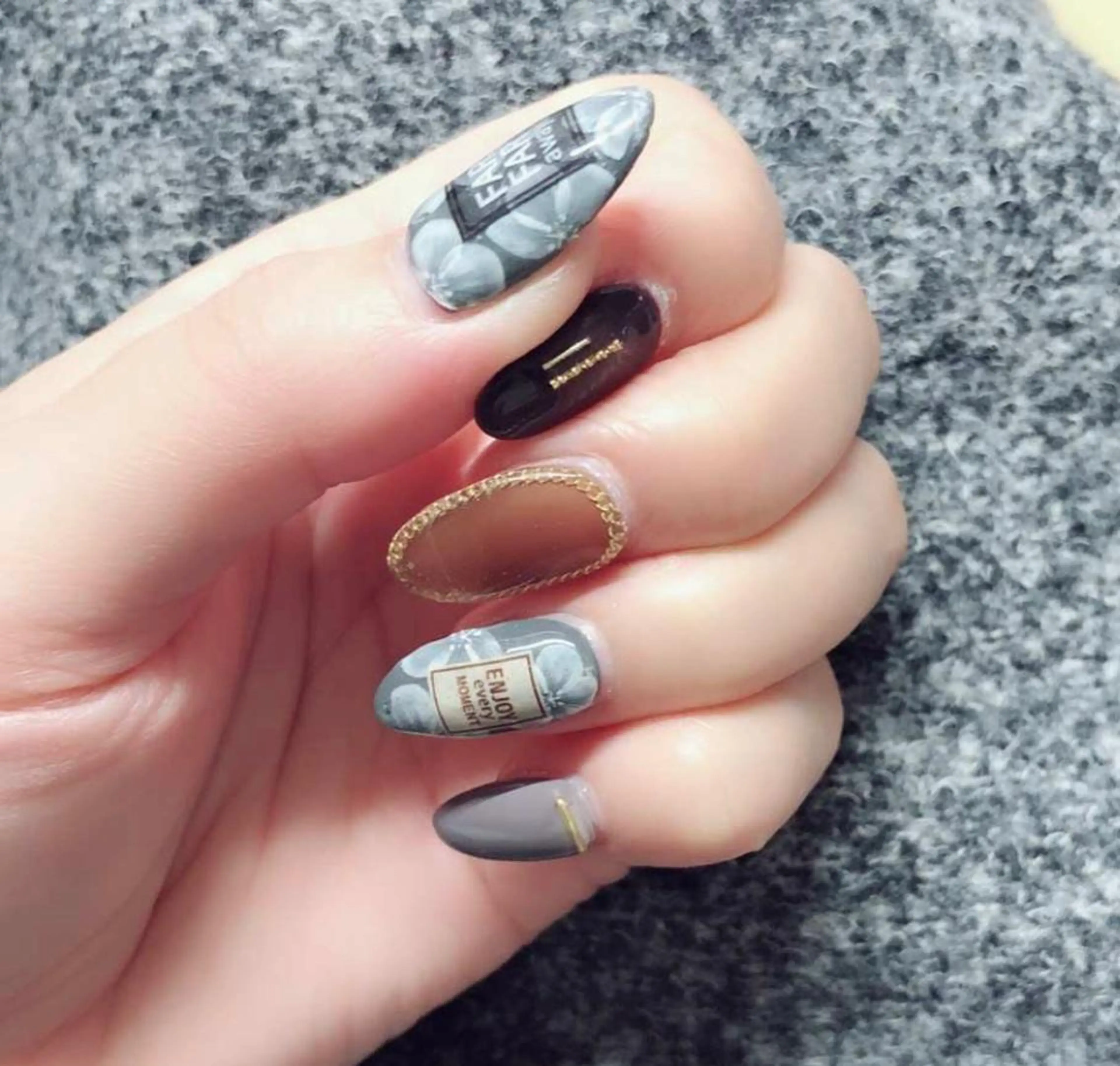 ネイル SYR所属・SYR nail salonのネイルデザイン