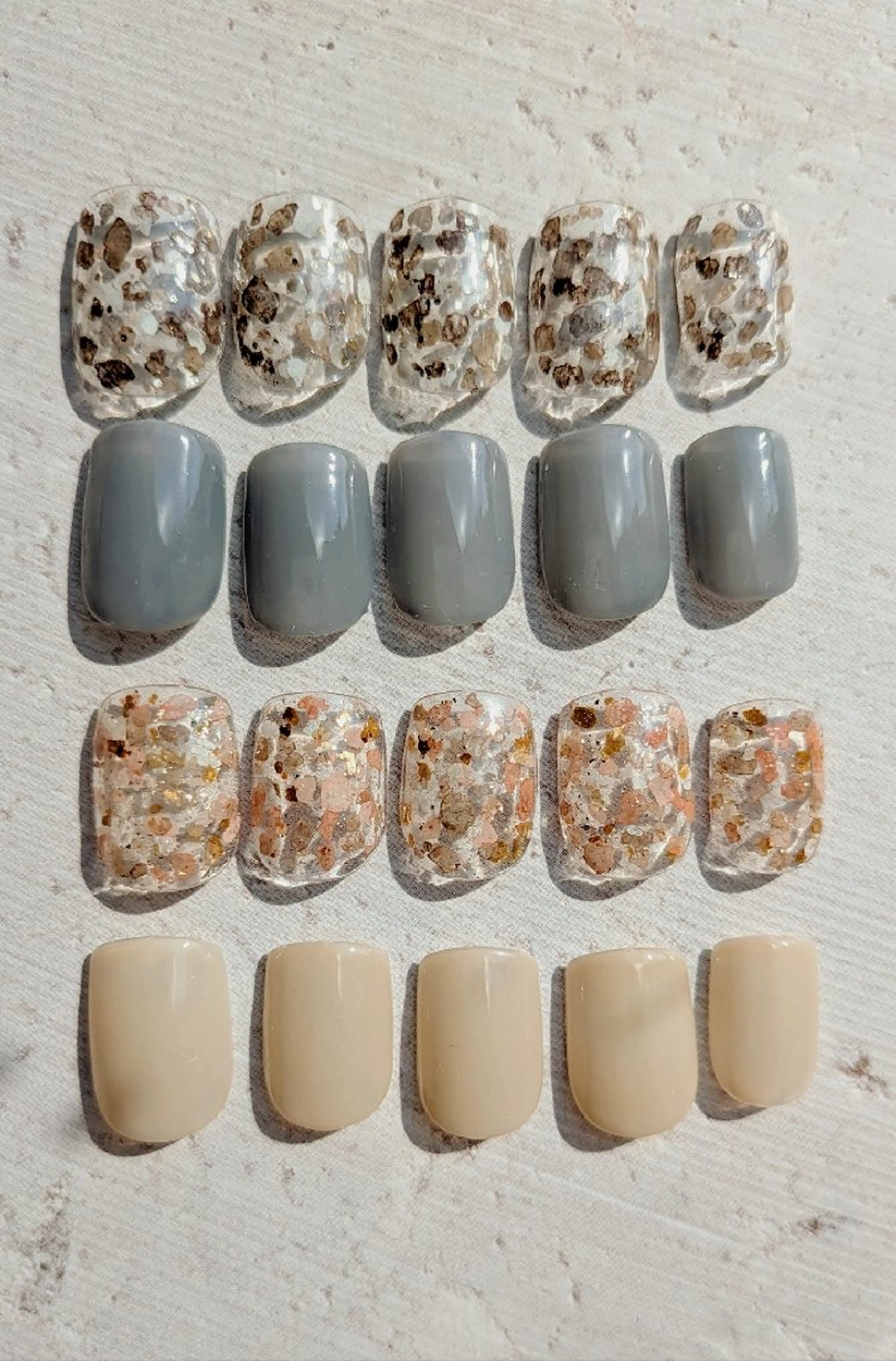 ネイル アートネイル ラメ(グリッター) シンプルネイル jolie  ISIHARAのネイルデザイン