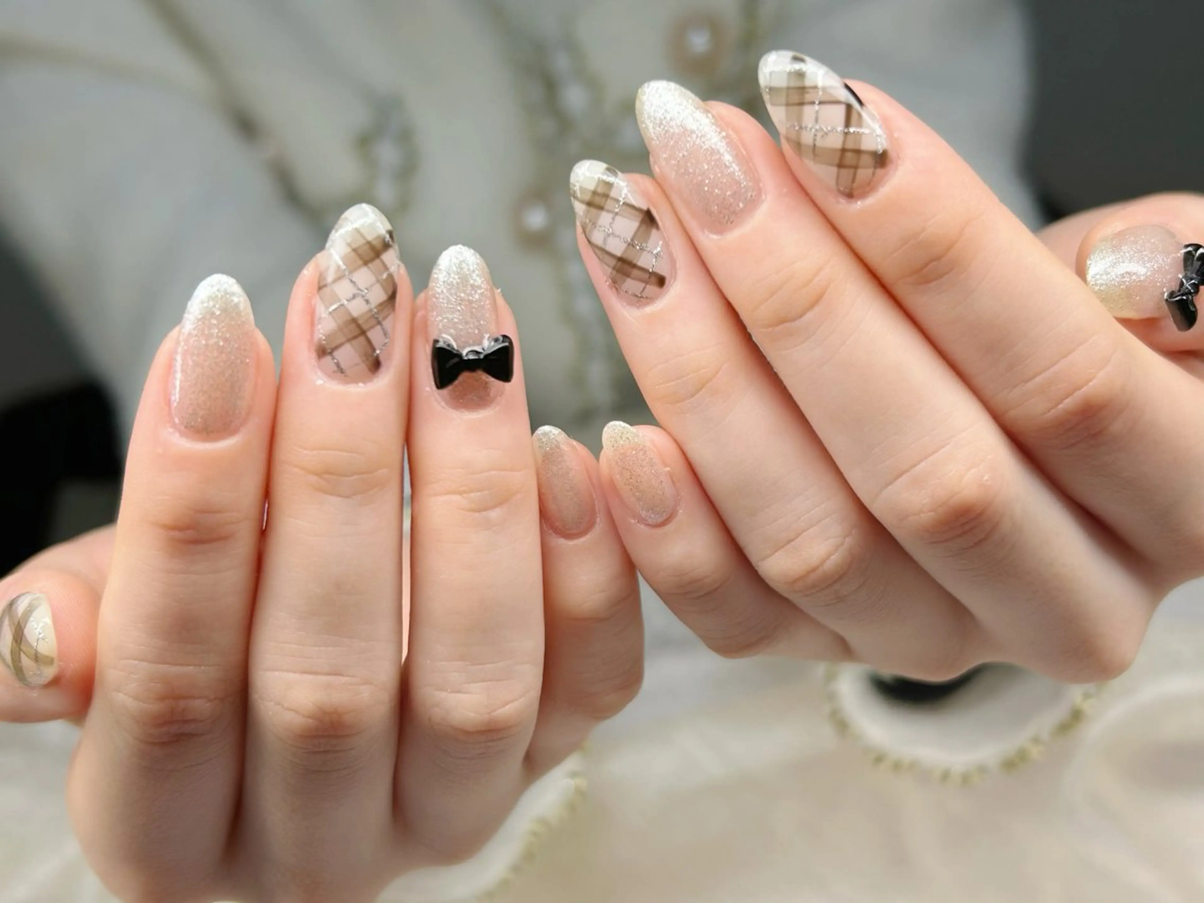 ネイル アートネイル チークネイル 成人式 入学式 長さ出し ハンドネイル Lino Nailのネイルデザイン