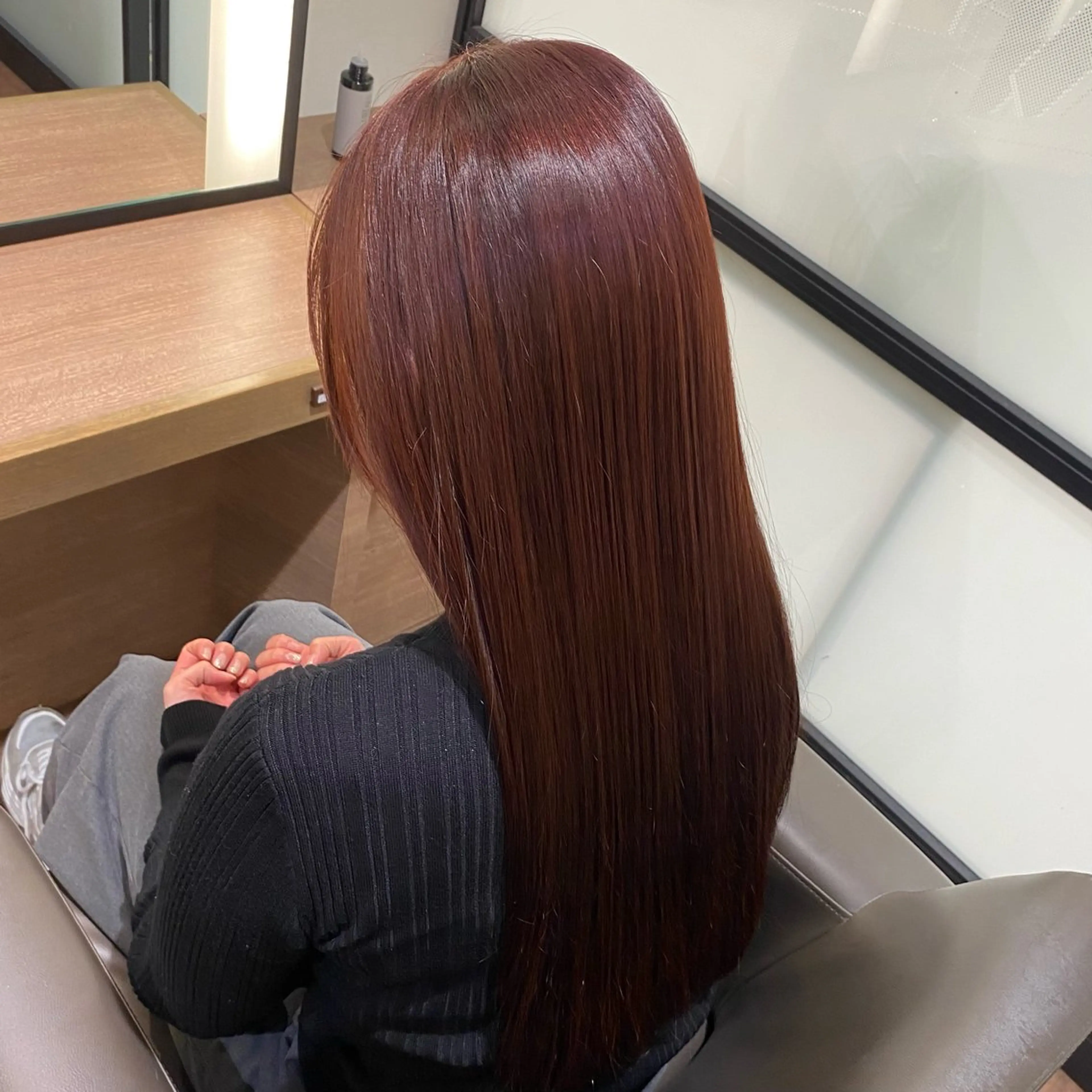 ロング カラー ボルドーカラー ヘアーサロン ソシエ新百合ヶ丘所属・🍒SOCIE あかり🍒のヘアスタイル