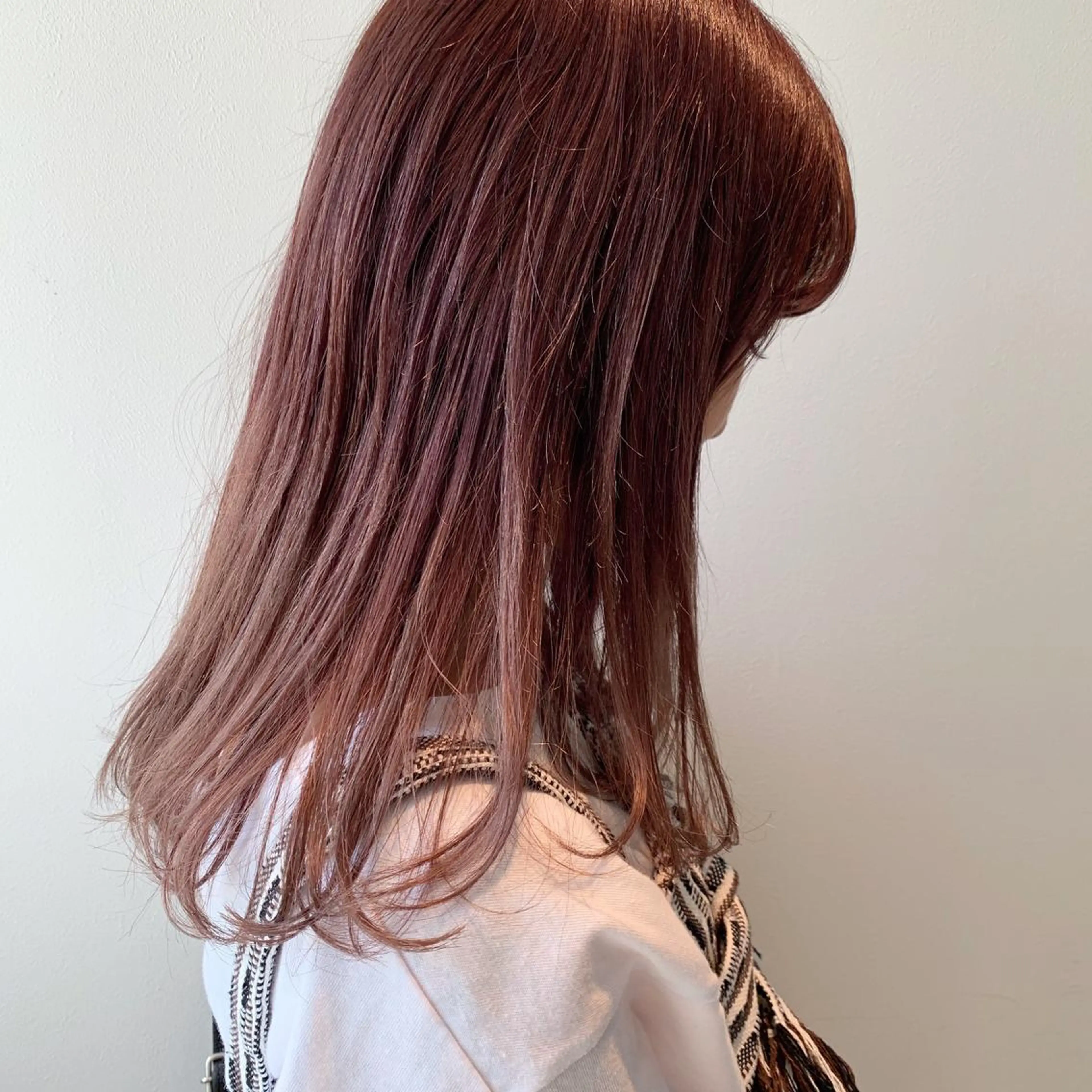 セミロング カラー ANY／SUE 千葉パーマのヘアスタイル