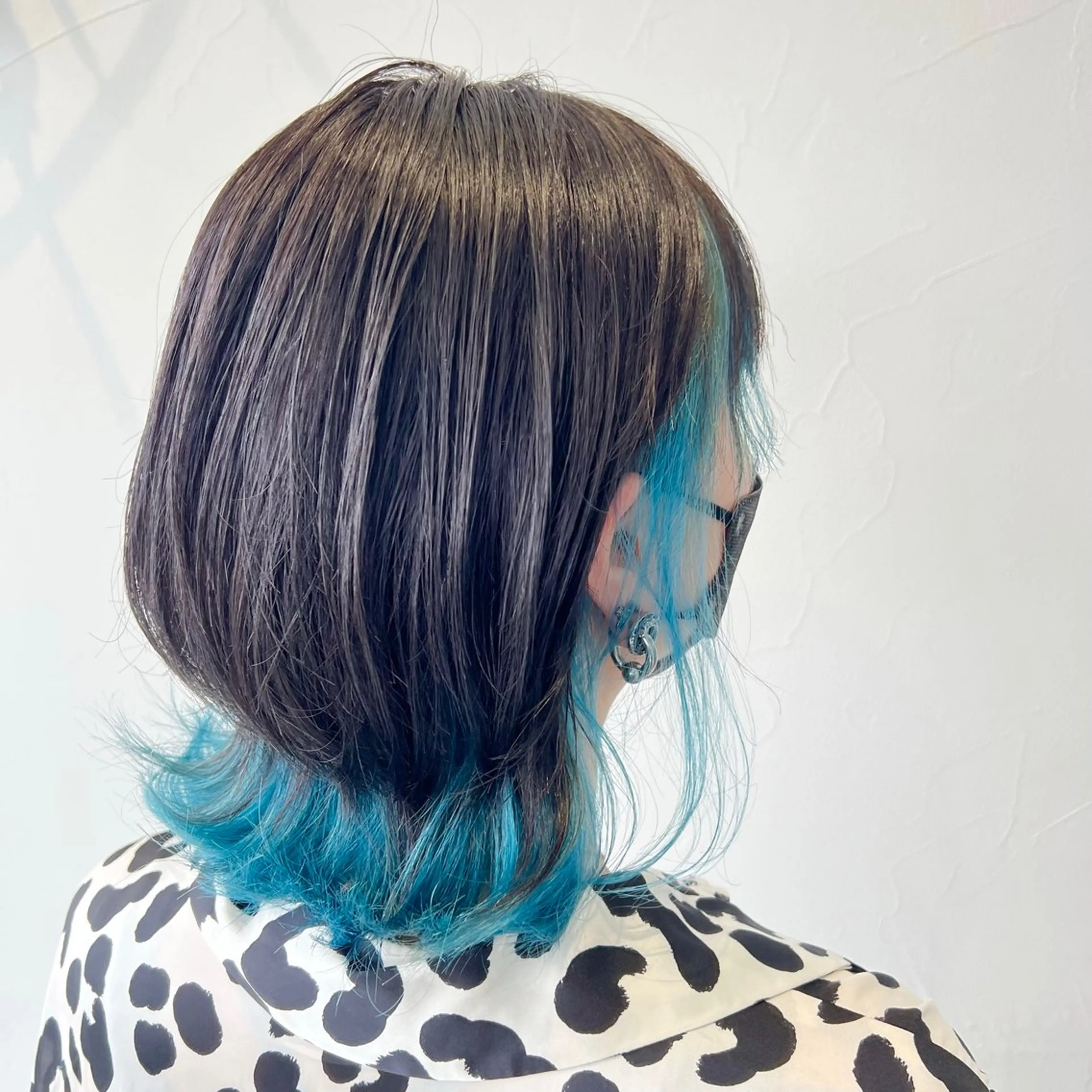 ミディアム ヘアカラー 平川 侑磨のヘアスタイル