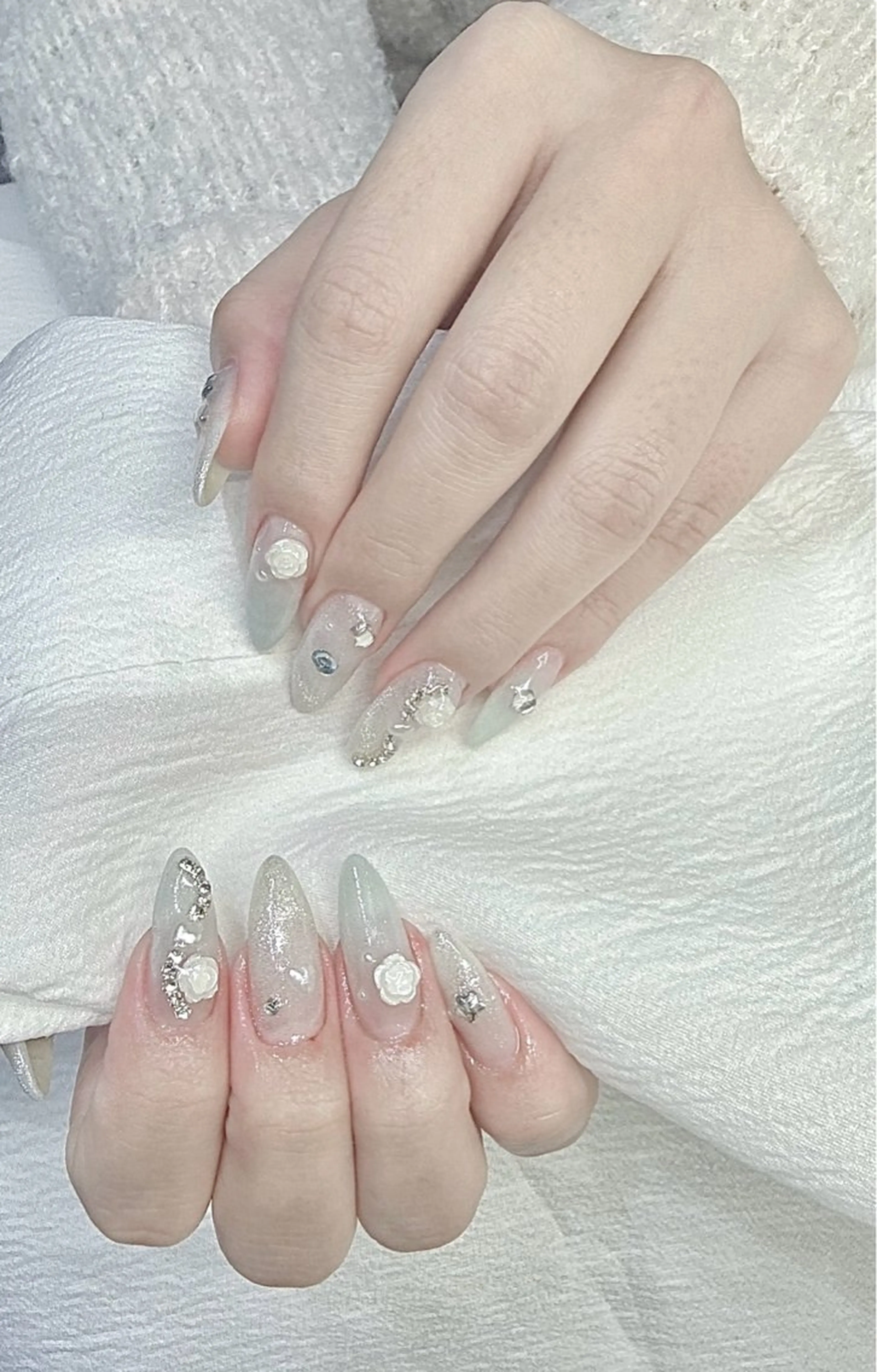 ネイル NailSalon✨ Écrinエクランのネイルデザイン