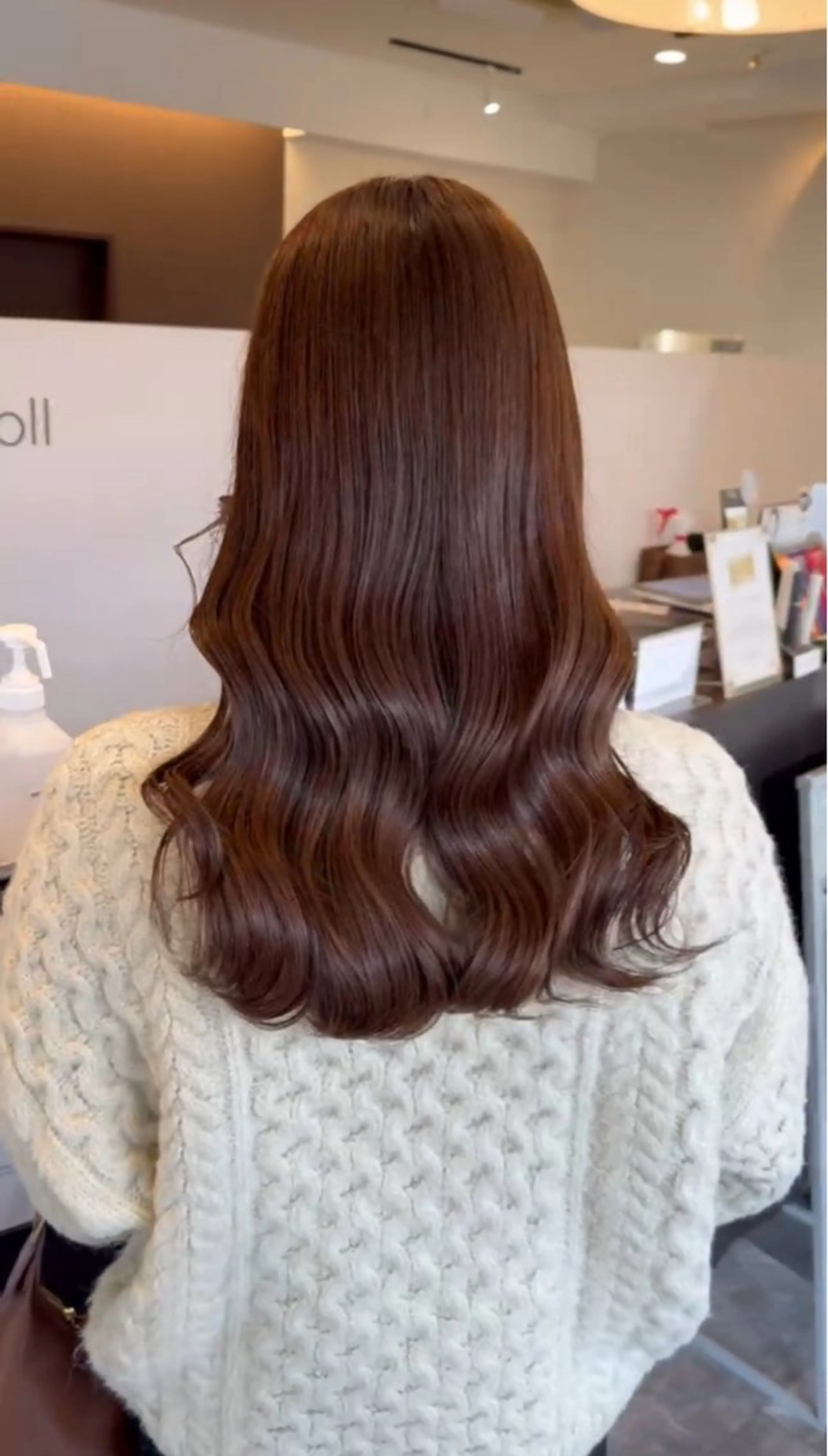 セミロング カラー ブリーチ ブリーチなしカラー grandoll本店所属・葛城 咲羽のヘアスタイル