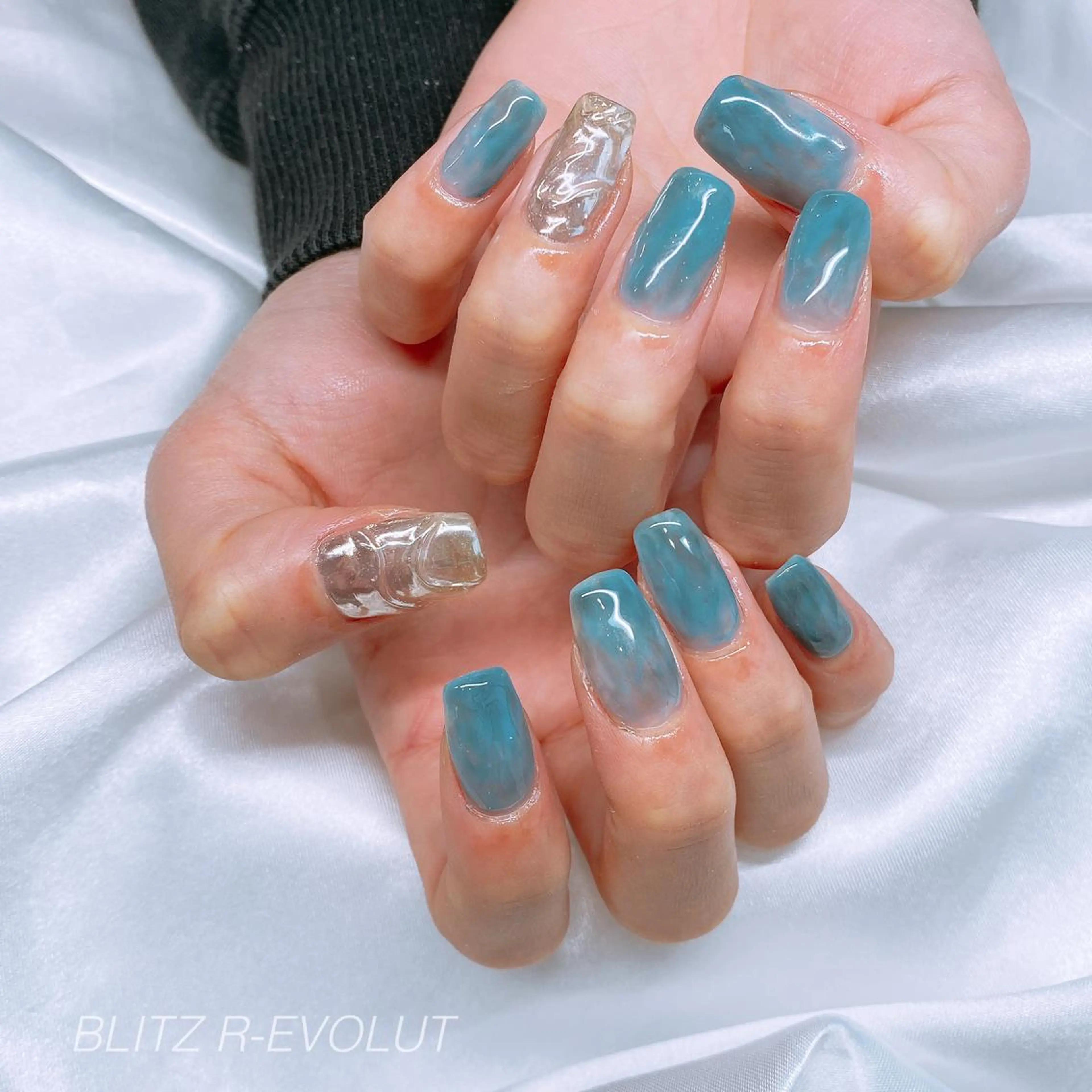 ネイル ☁️BLITZ 🎀笠原雪音🎀のネイルデザイン