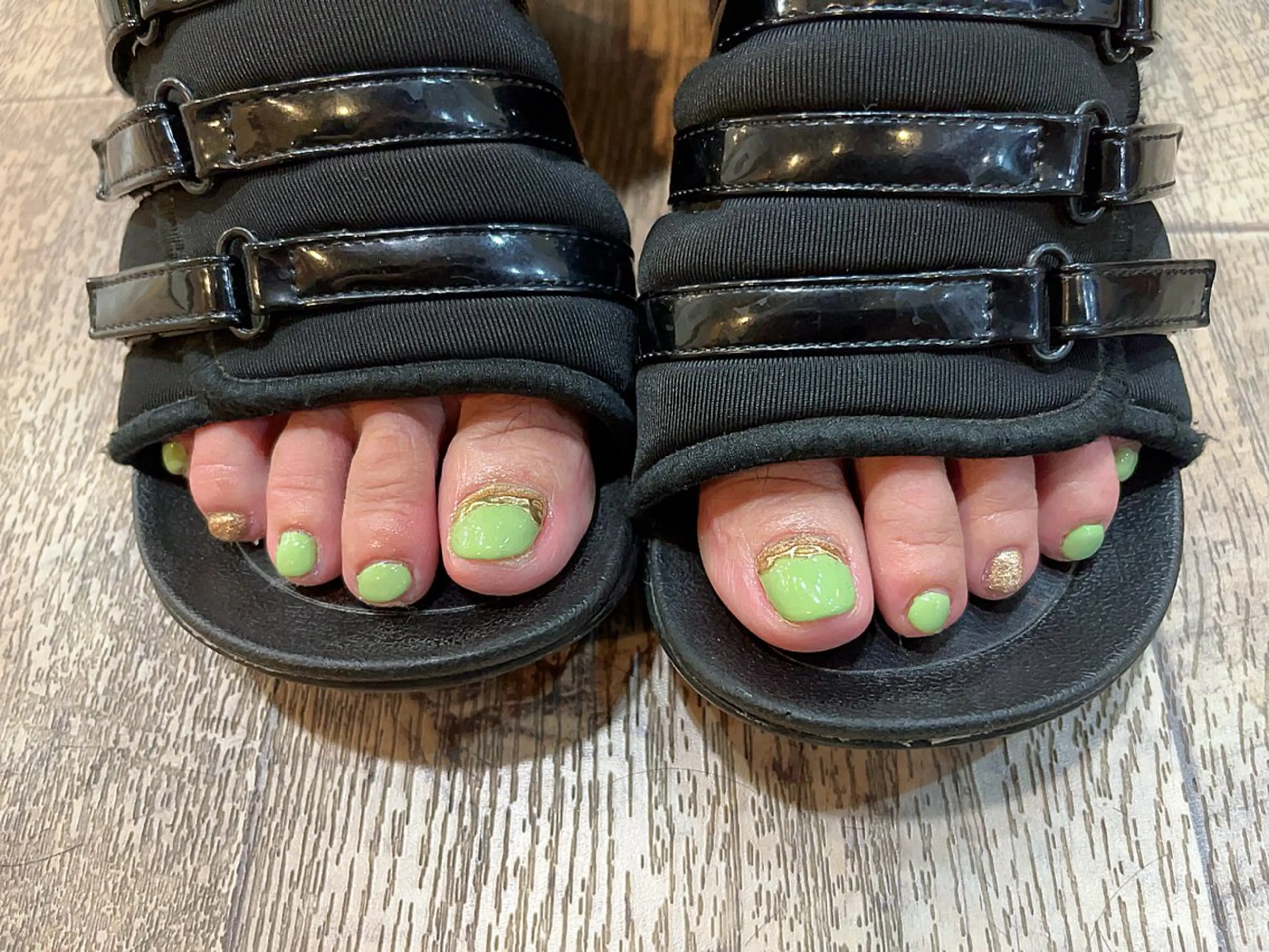 ネイル フットネイル LAZO所属・あおやぎ ゆきこのネイルデザイン