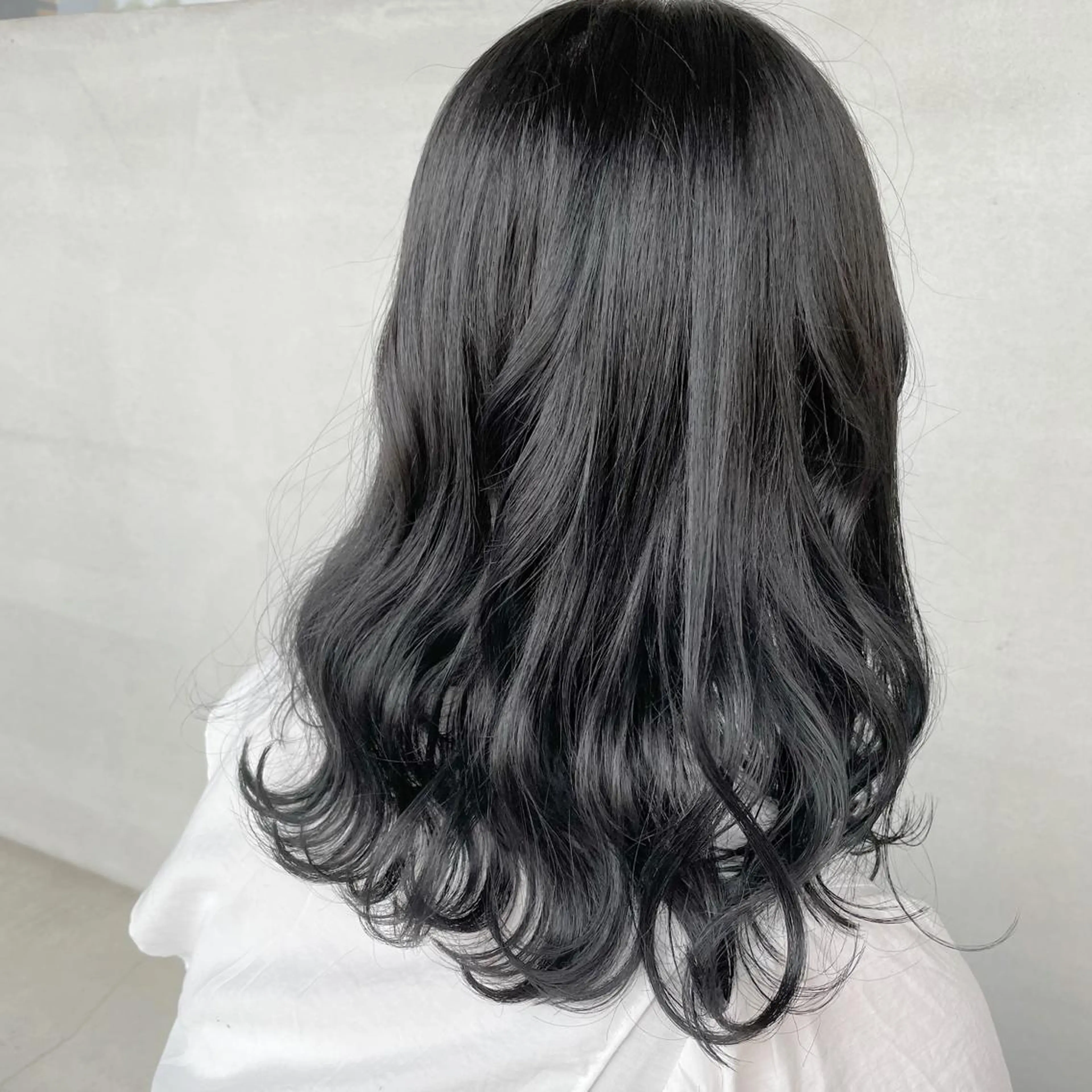 ミディアム カラー カット ヘアカラー 小森 樹奈のヘアスタイル