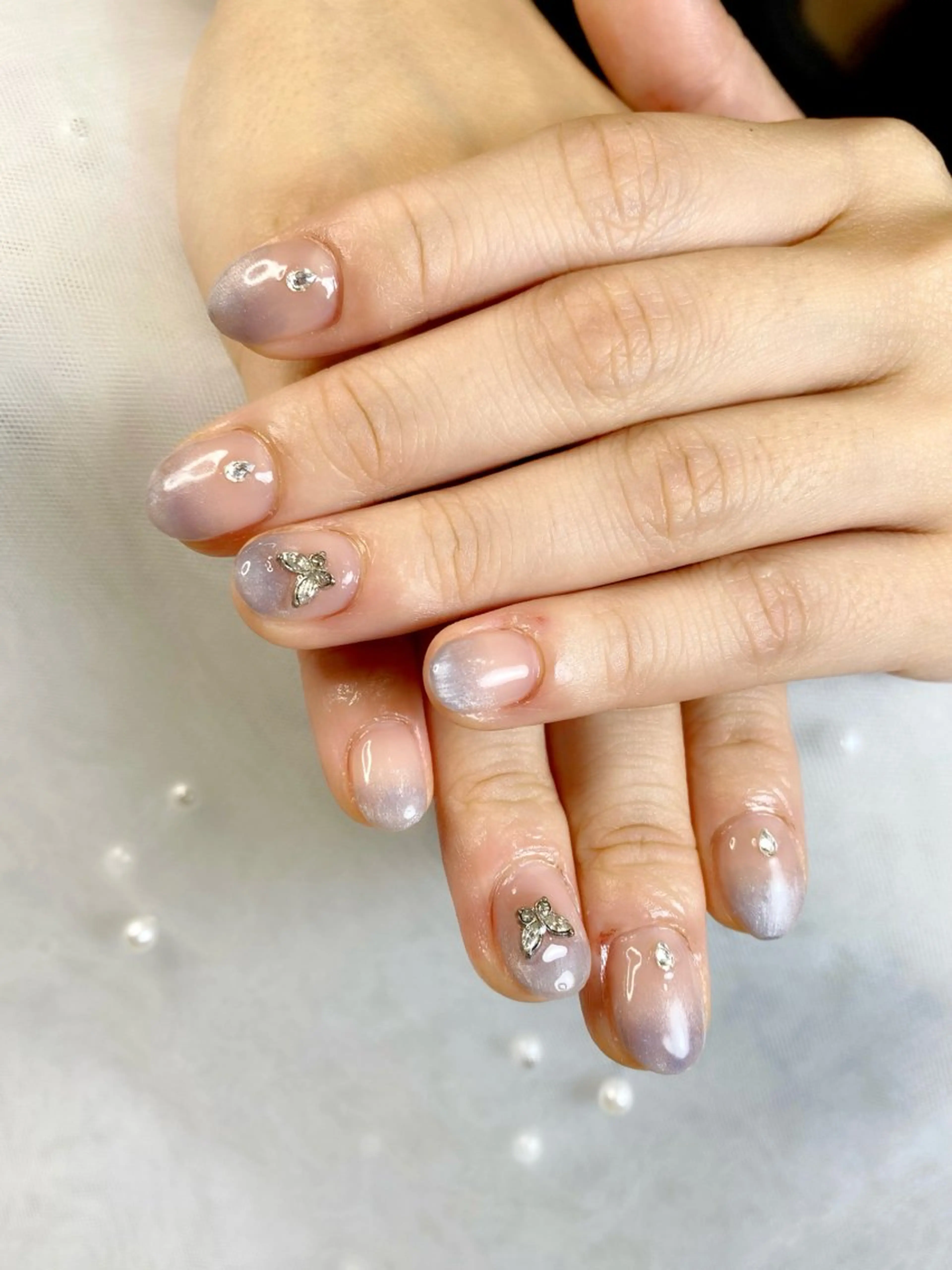 ネイル アートネイル 持ち込み ハンドネイル iro +のネイルデザイン