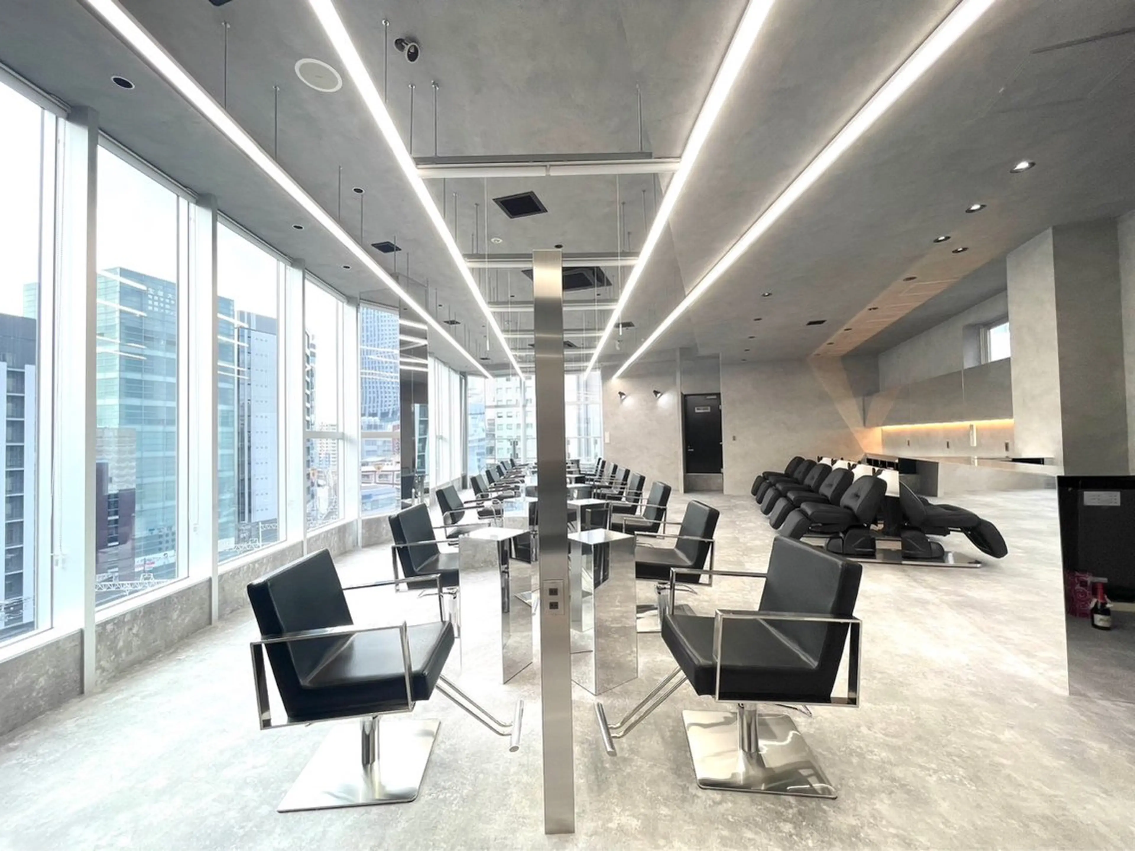 江坂エリア最安値◎ ブリーチ*土田のヘアスタイル