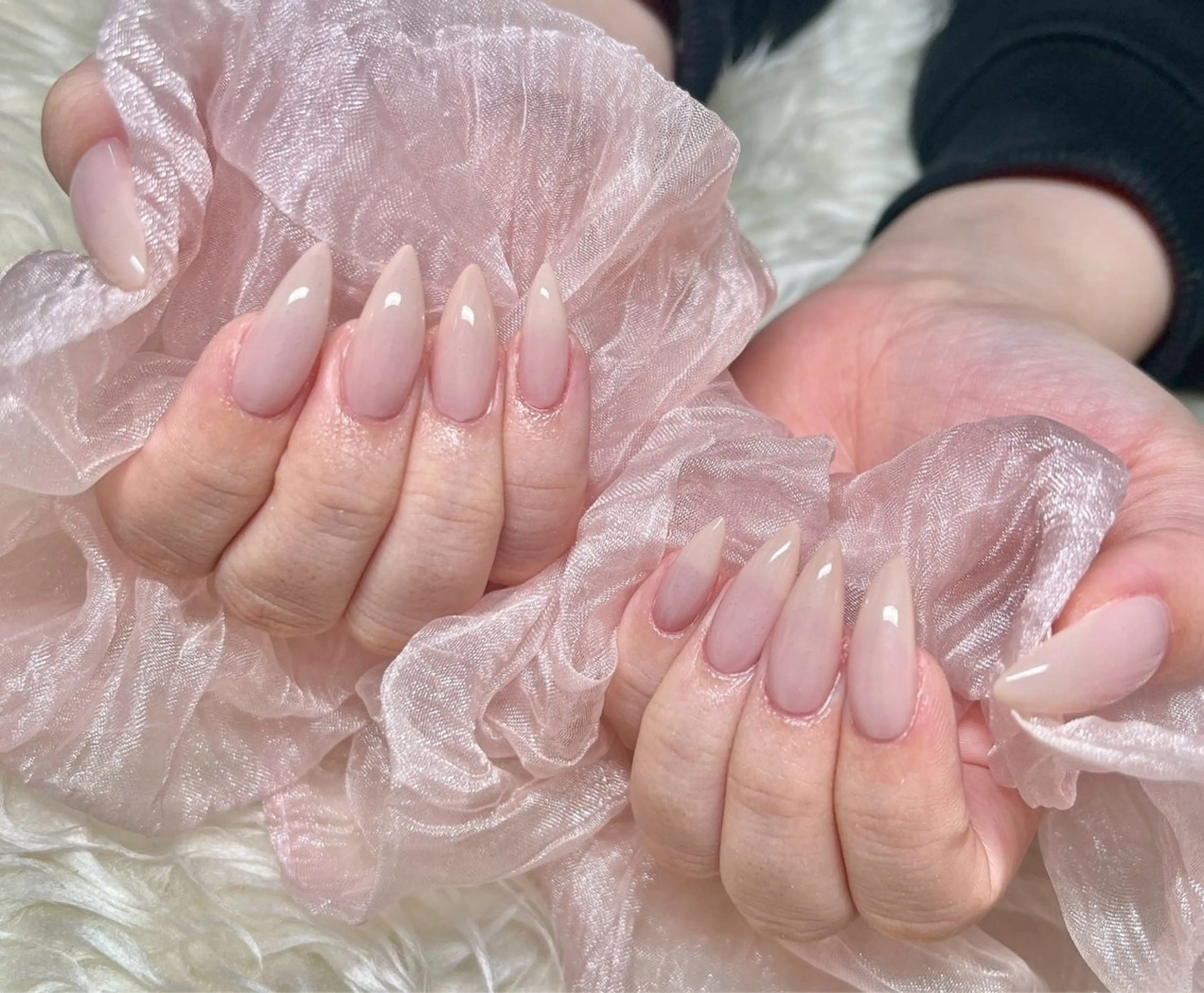 ネイル 長さ出し フットネイル フレンチネイル ジェルネイル グラデーション ハンドネイル Nail&eye Belire 新宿のネイルデザイン